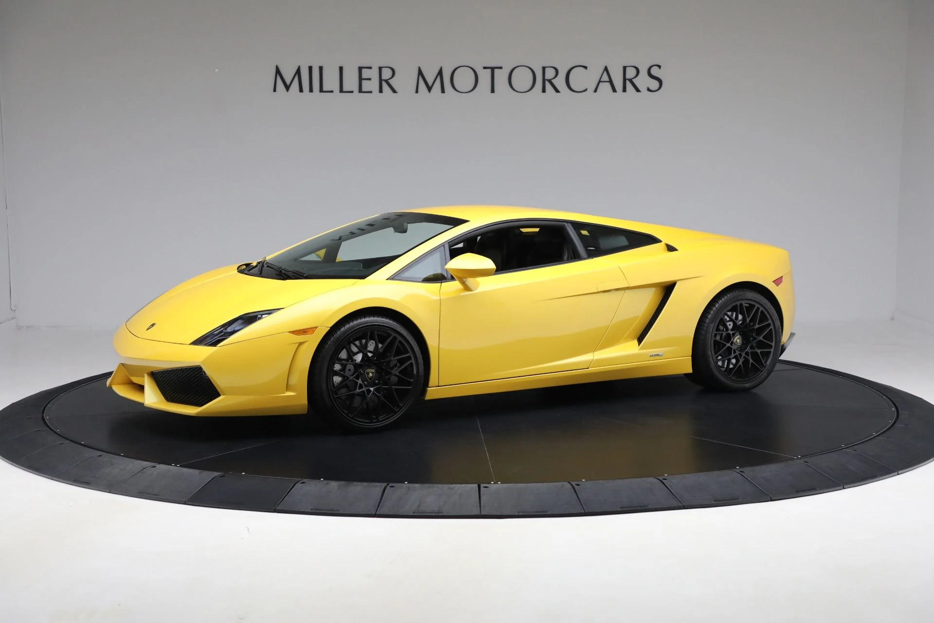 mph001_1457601258_Used_2011_Lamborghini_Gallardo_LP_550_2_49b0ae6f2a
