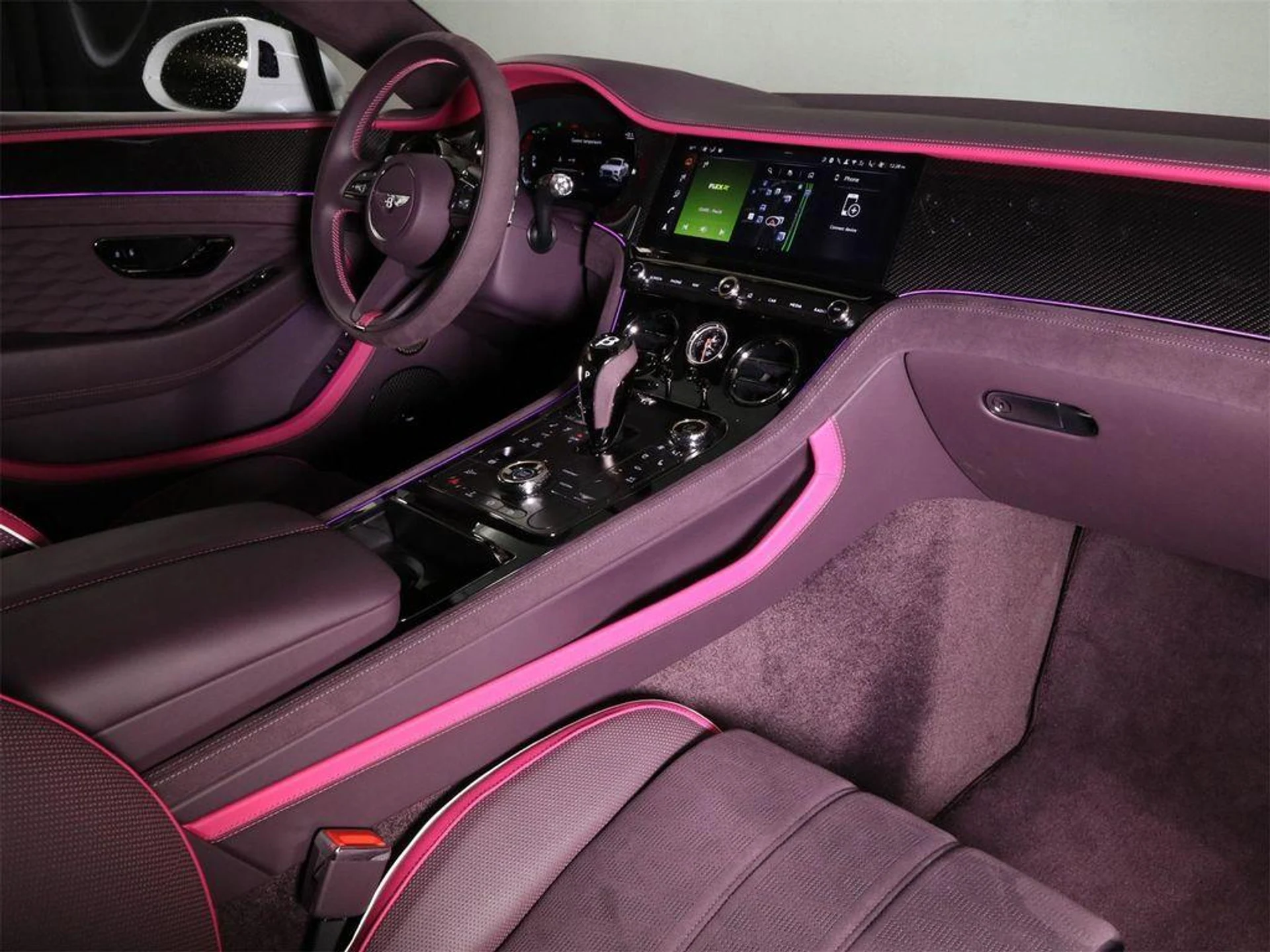 mph001_146243134_7a_N91rcx_Tu_Rw_Nov3255em7mb_Lo_abfd0bb955