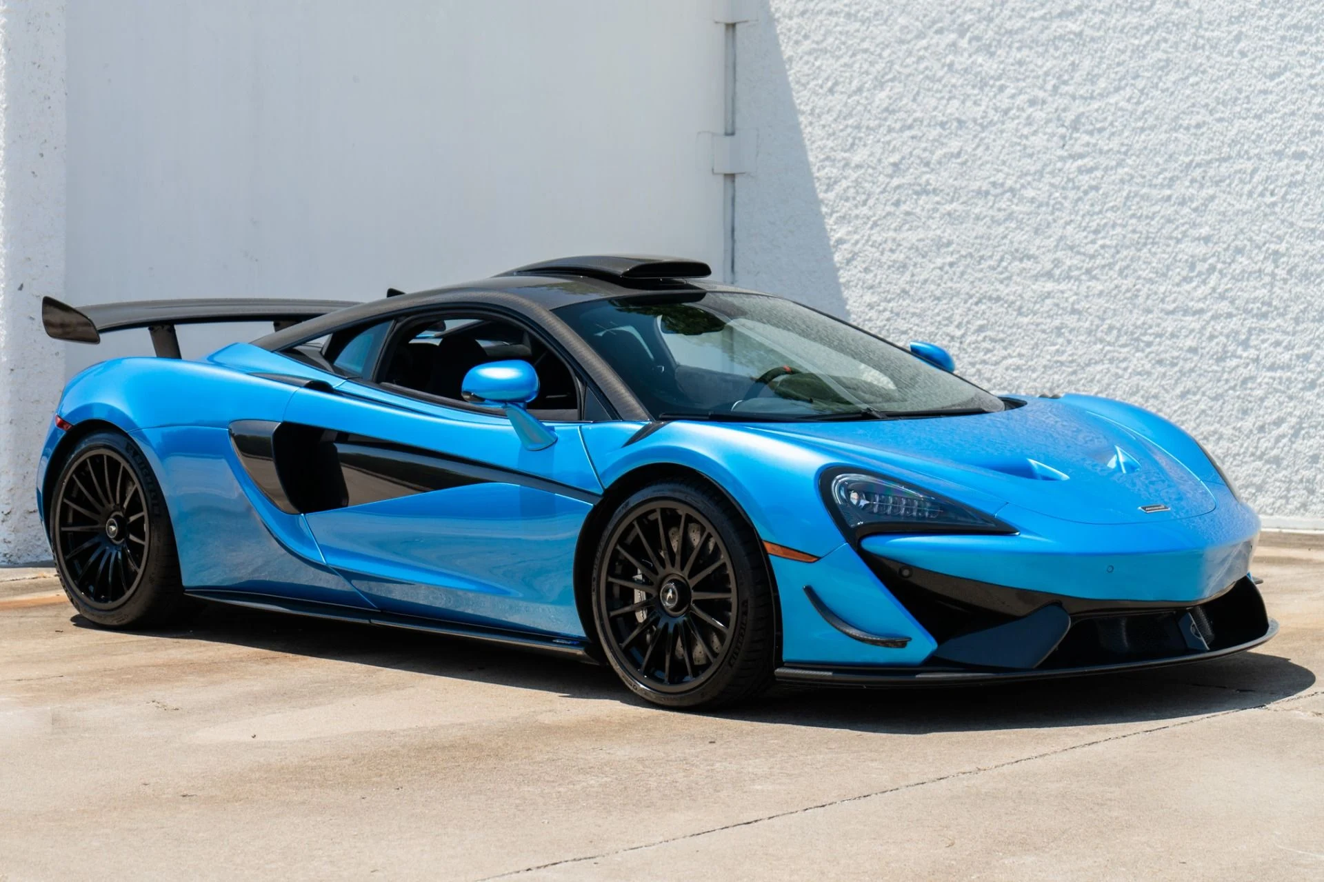 mph001_1462639310_Used_2020_Mc_Laren_620_R_1787598214_ae43fff51e