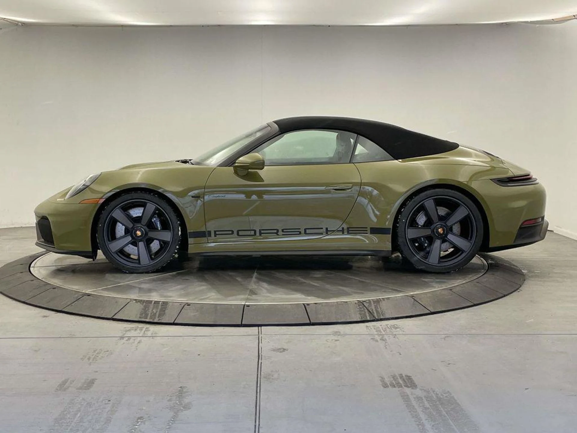 mph001_1467839130_z_hqo_Ei8_U70tf01_Ogq_C0_Ek_M_Zqs_7c6656cab1