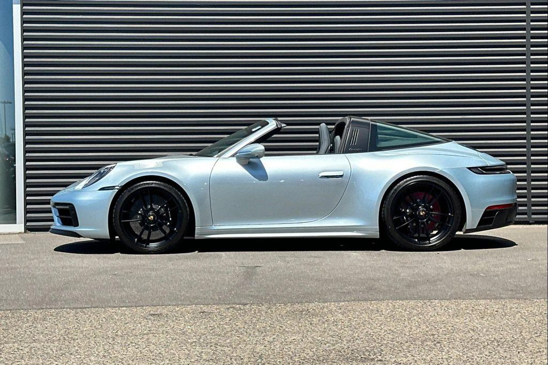 mph001_1496493560_Nq98ca_NC_t_F_Oo67pkm_PVMBSW_2fc_401dd5e8ef