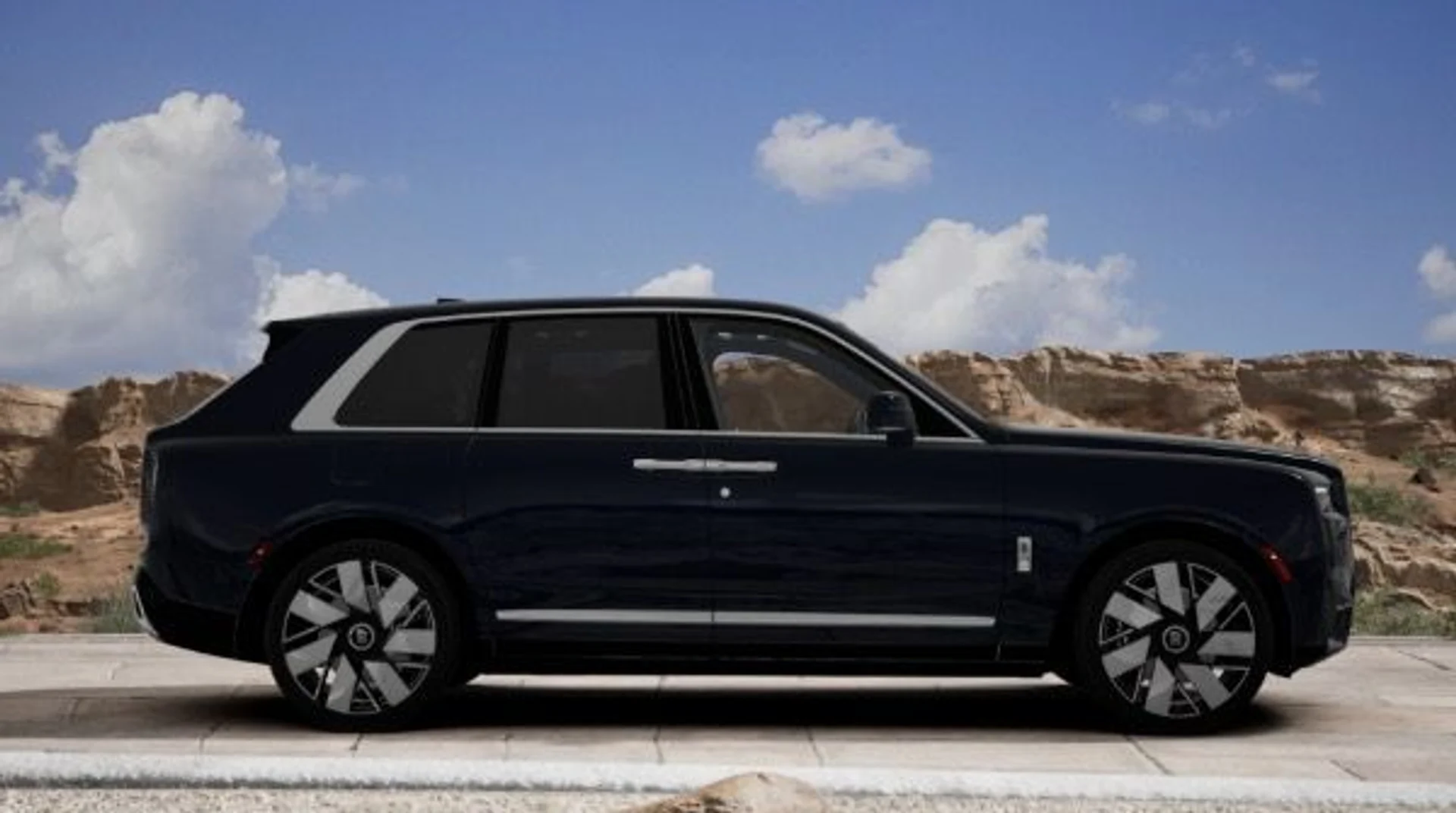 mph001_1514022375_New_2026_Rolls_Royce_Cullinan_022460d4e6