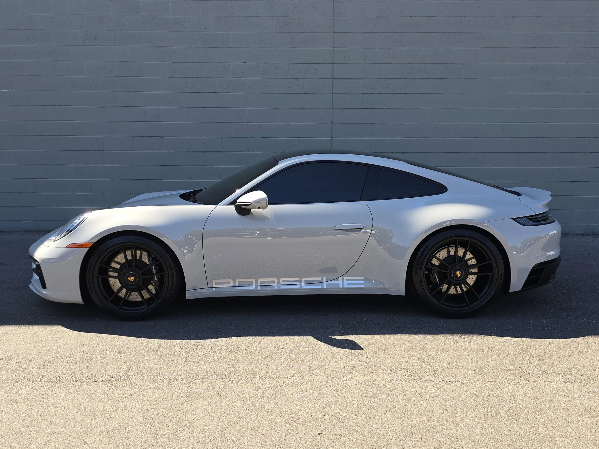 mph001_1529516543_0559260d5d773fde991b85d981c196fd_c8825611db