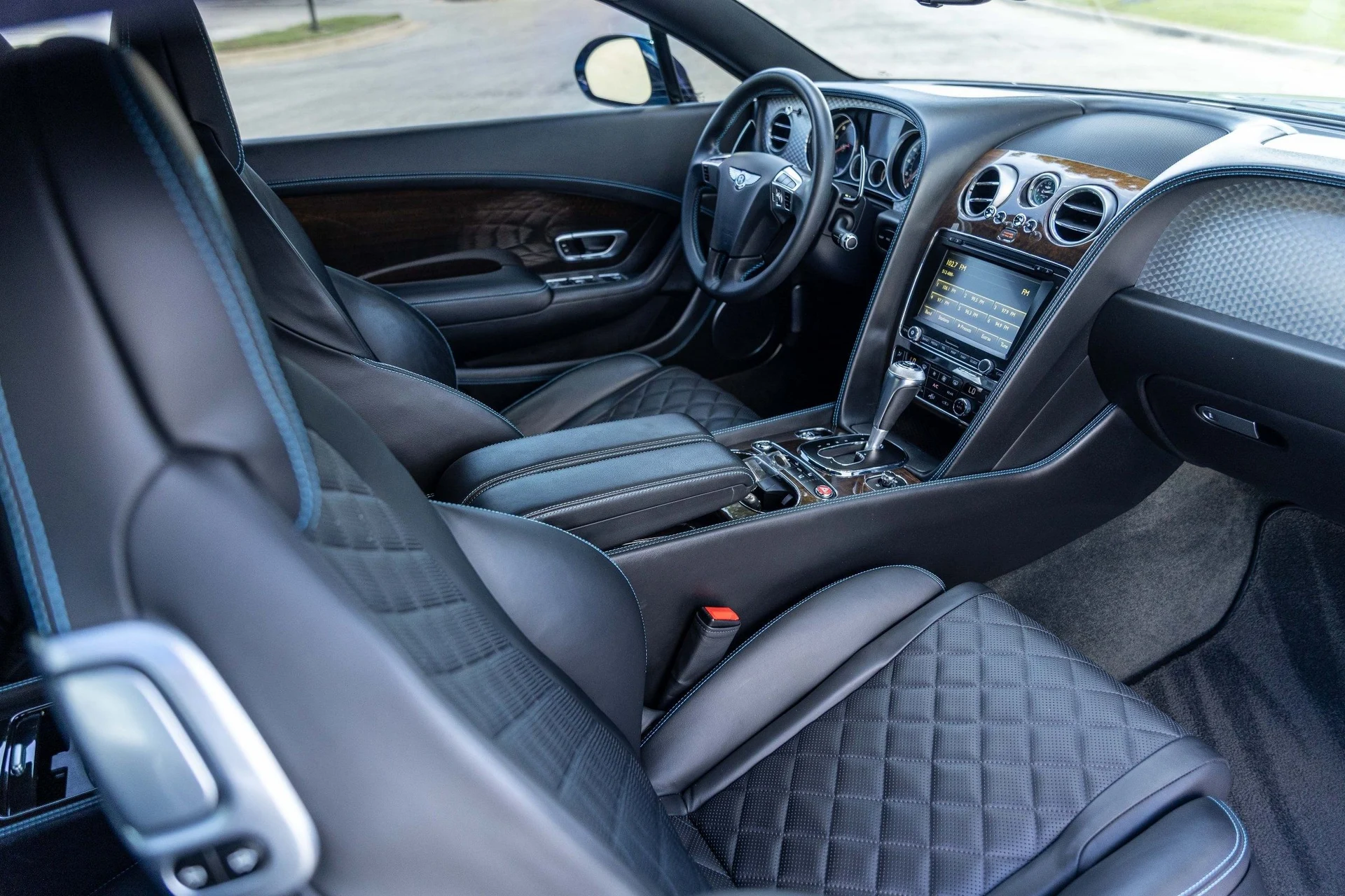 mph001_1536355002_Hi_Tech_Luxury_Imports_LLC_SCBFH_7_ZA_7_GC_054737_image_1_af56f79243