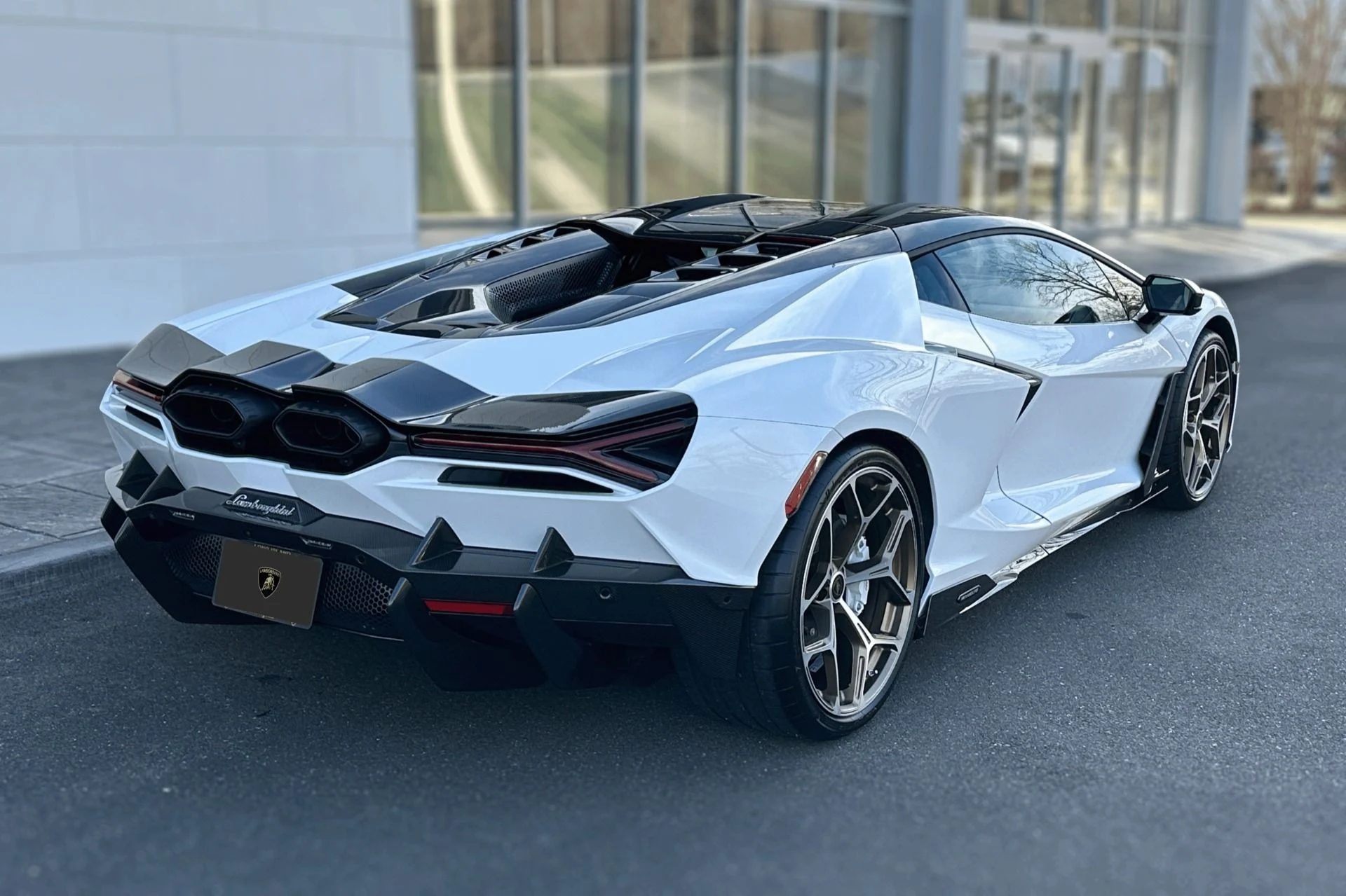 mph001_1539466599_New_2026_Lamborghini_Revuelto_1765461439_a217347e4a