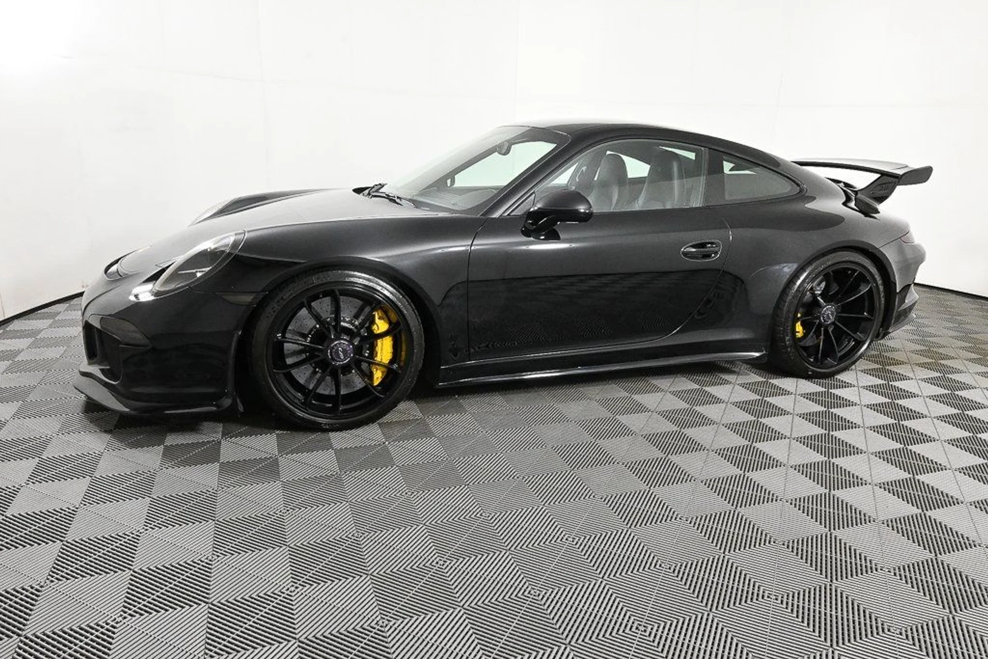 mph001_154628116_7ac6e613a7a3908cf86caf8f268df951_de493c3830