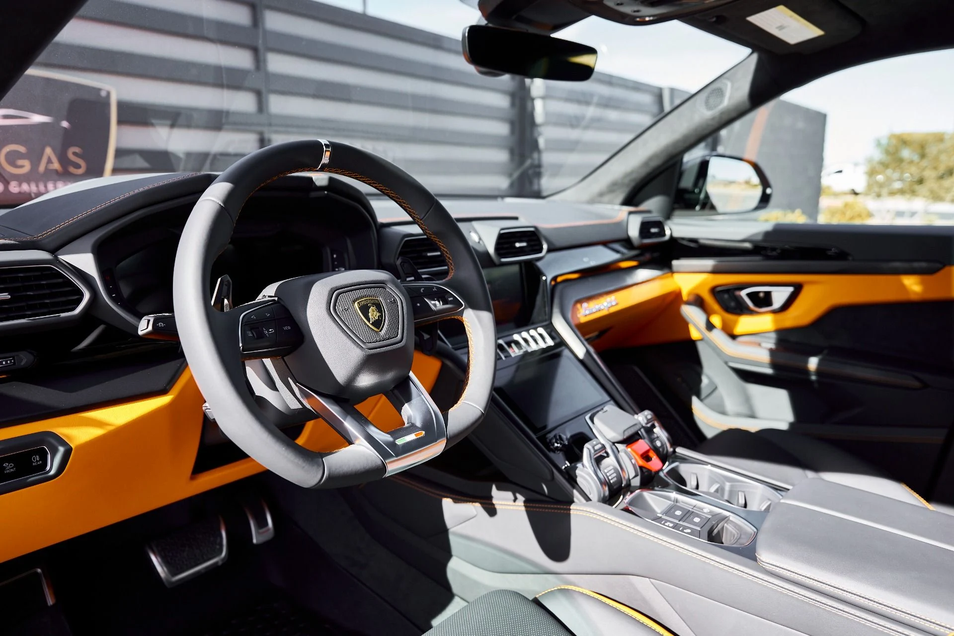 mph001_1559866497_Used_2024_Lamborghini_Urus_S_1768961865_af3440312f