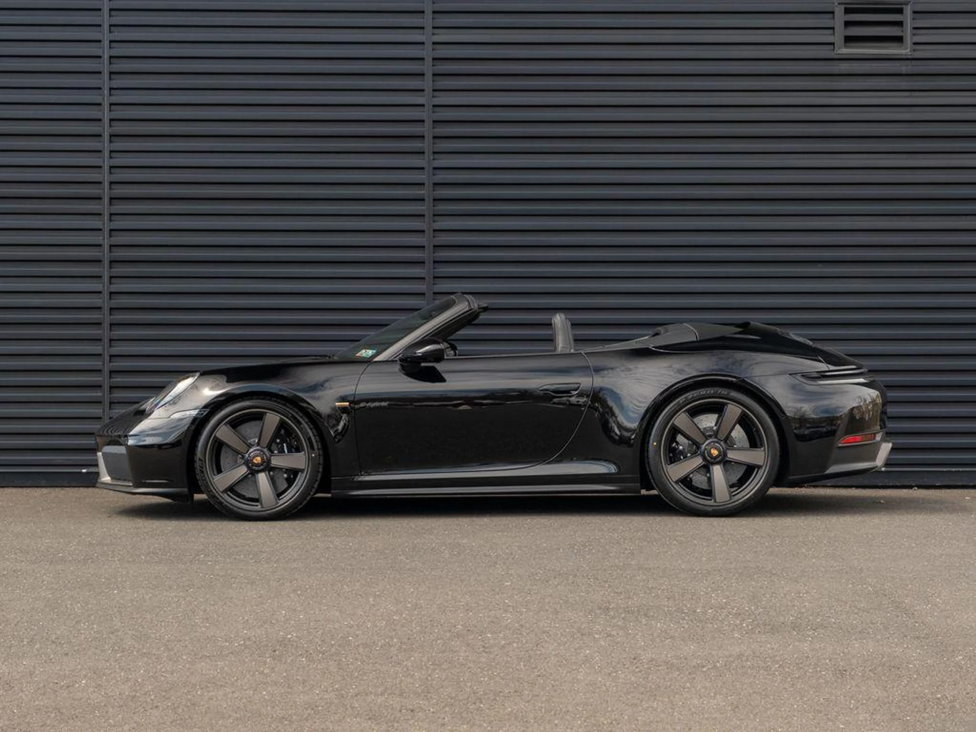 mph001_1560098951_Pg5xc0_NPOY_7cq_Go_C_P_Io8ijtb4_aa3b109a92