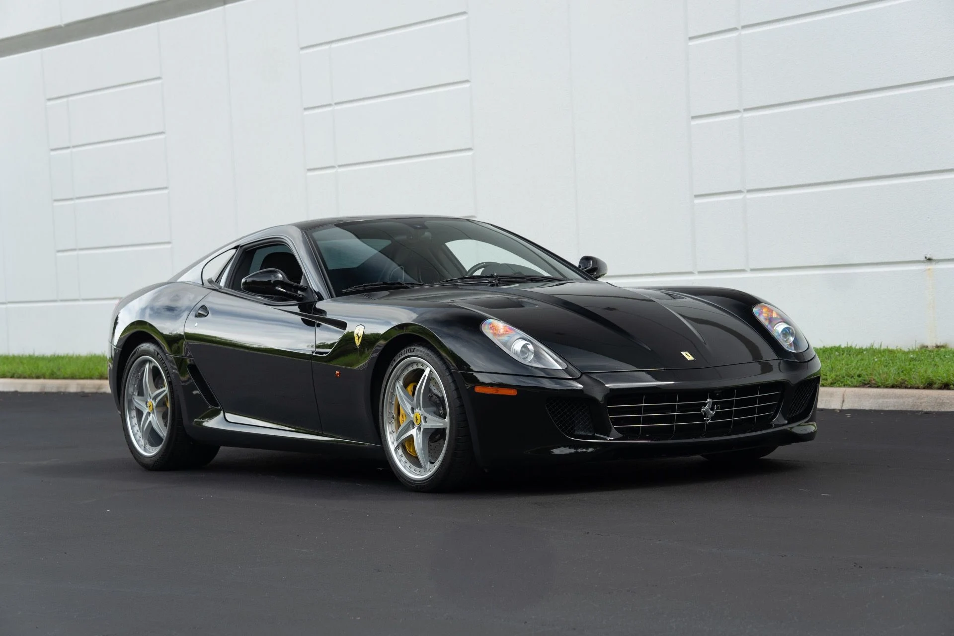 mph001_1561876798_Used_2008_Ferrari_599_GTB_Fiorano_1758655242_a6f8d89b7f