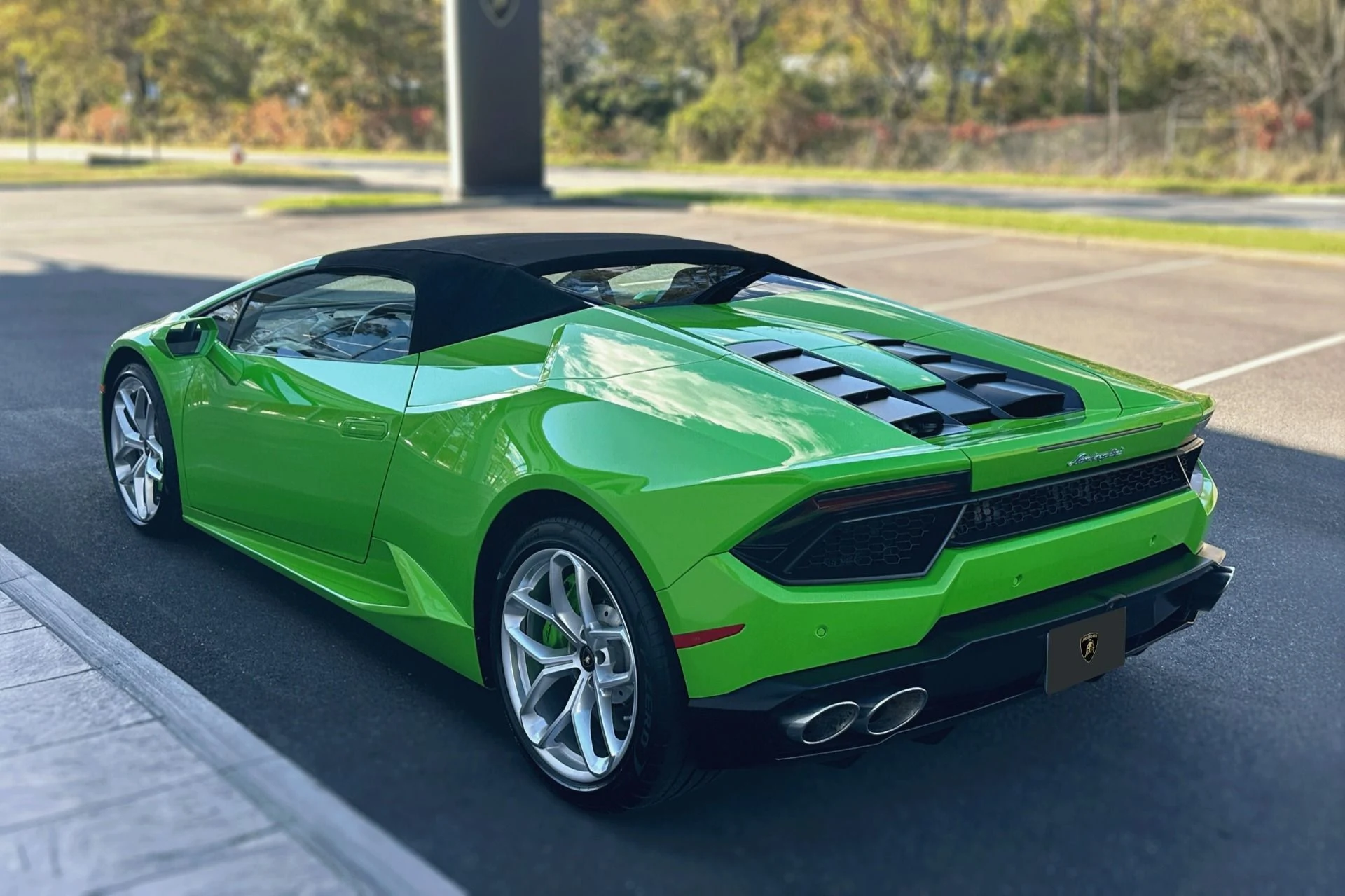 mph001_1563247850_Used_2017_Lamborghini_Huracan_RWD_Spyder_1761220423_2e406ab23c