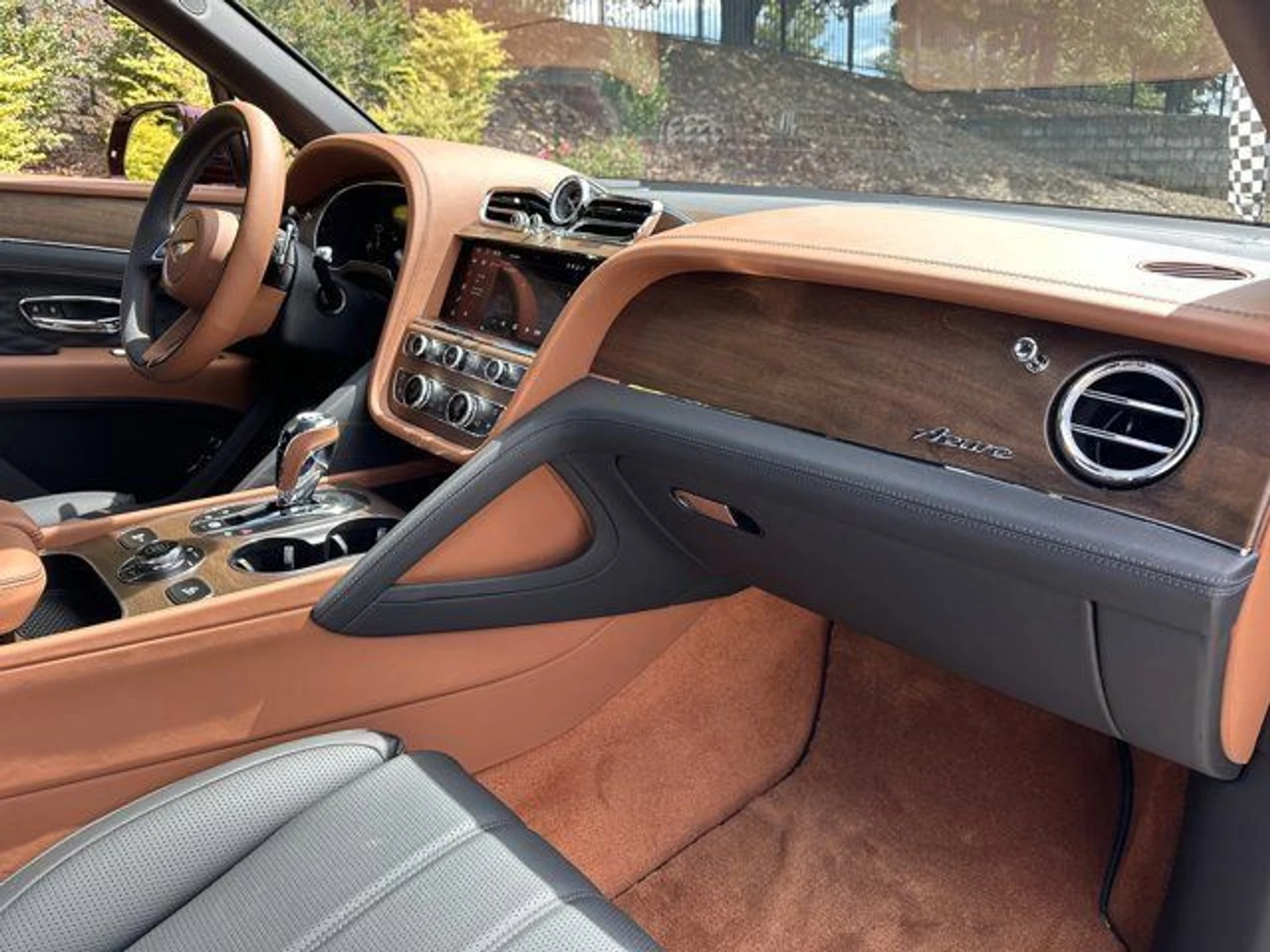 mph001_1564923577_feab5d1ef798455cafb28927f63b1d31_4509f835a4