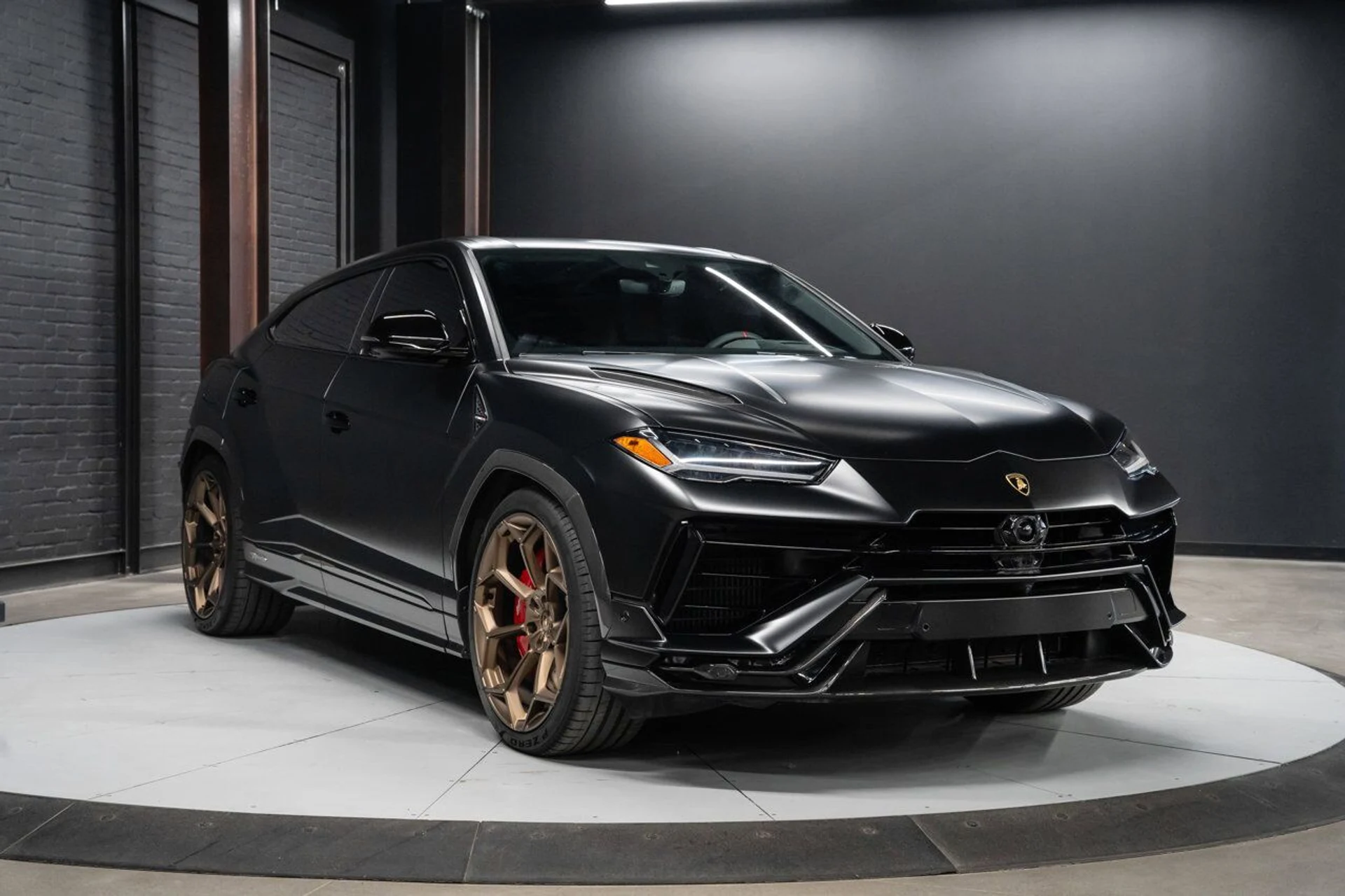 mph001_1570524549_lamborghini_urus_2023_ad1f788c7b