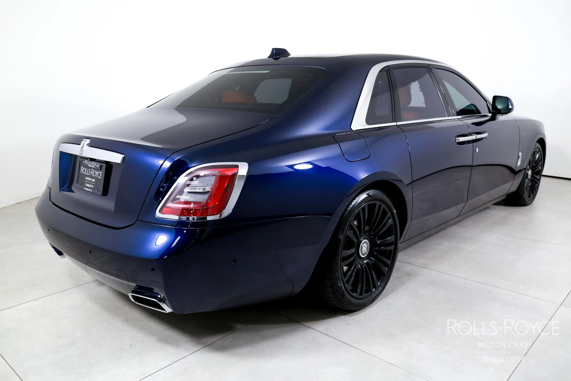 mph001_1575427278_Used_2021_Rolls_Royce_Ghost_1789147421_f7426c6130