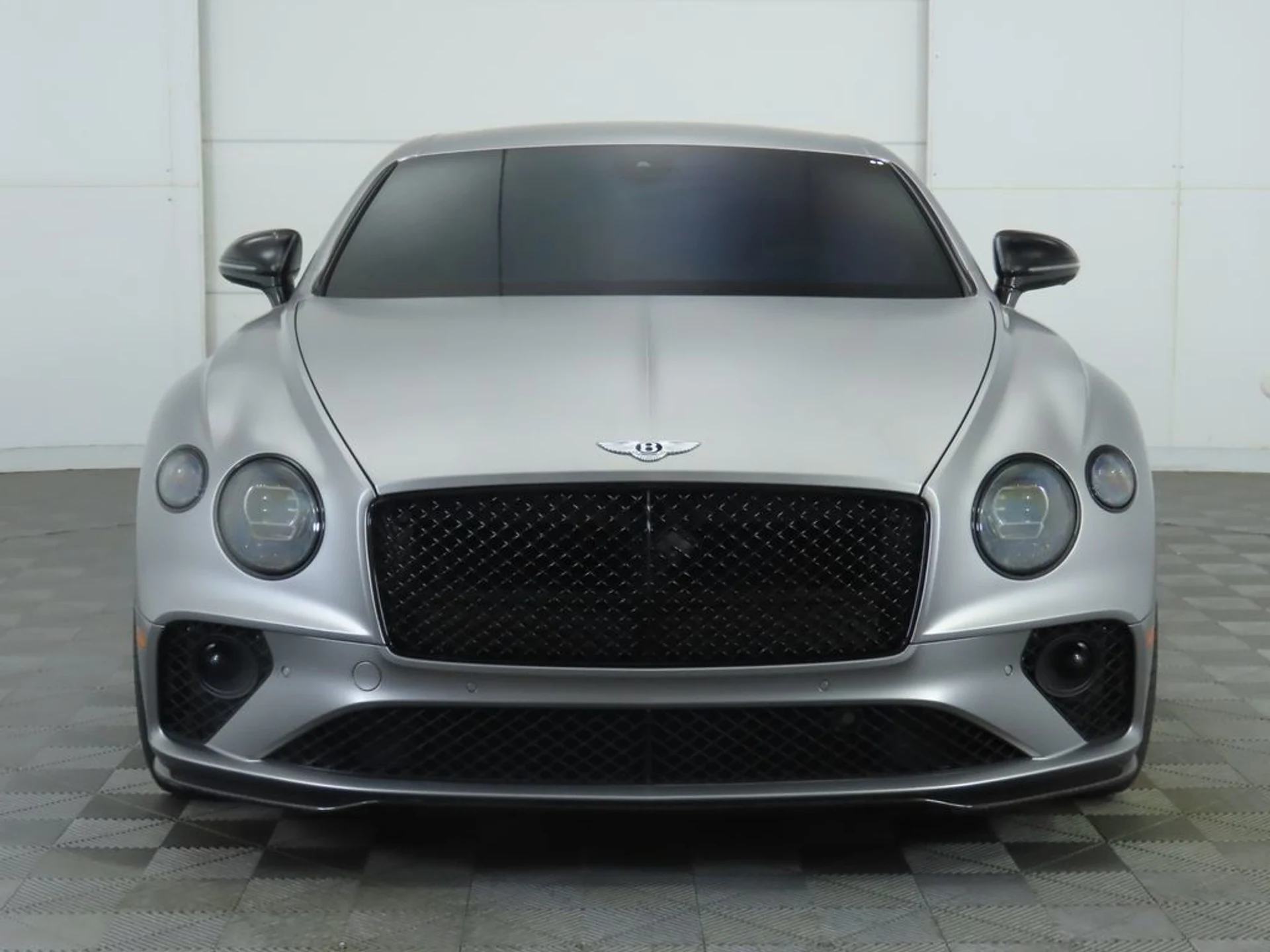 mph001_1575719514_used_2024_bentley_continental_gtv8coupe_8119_22922689_2_1024_edeae91a01