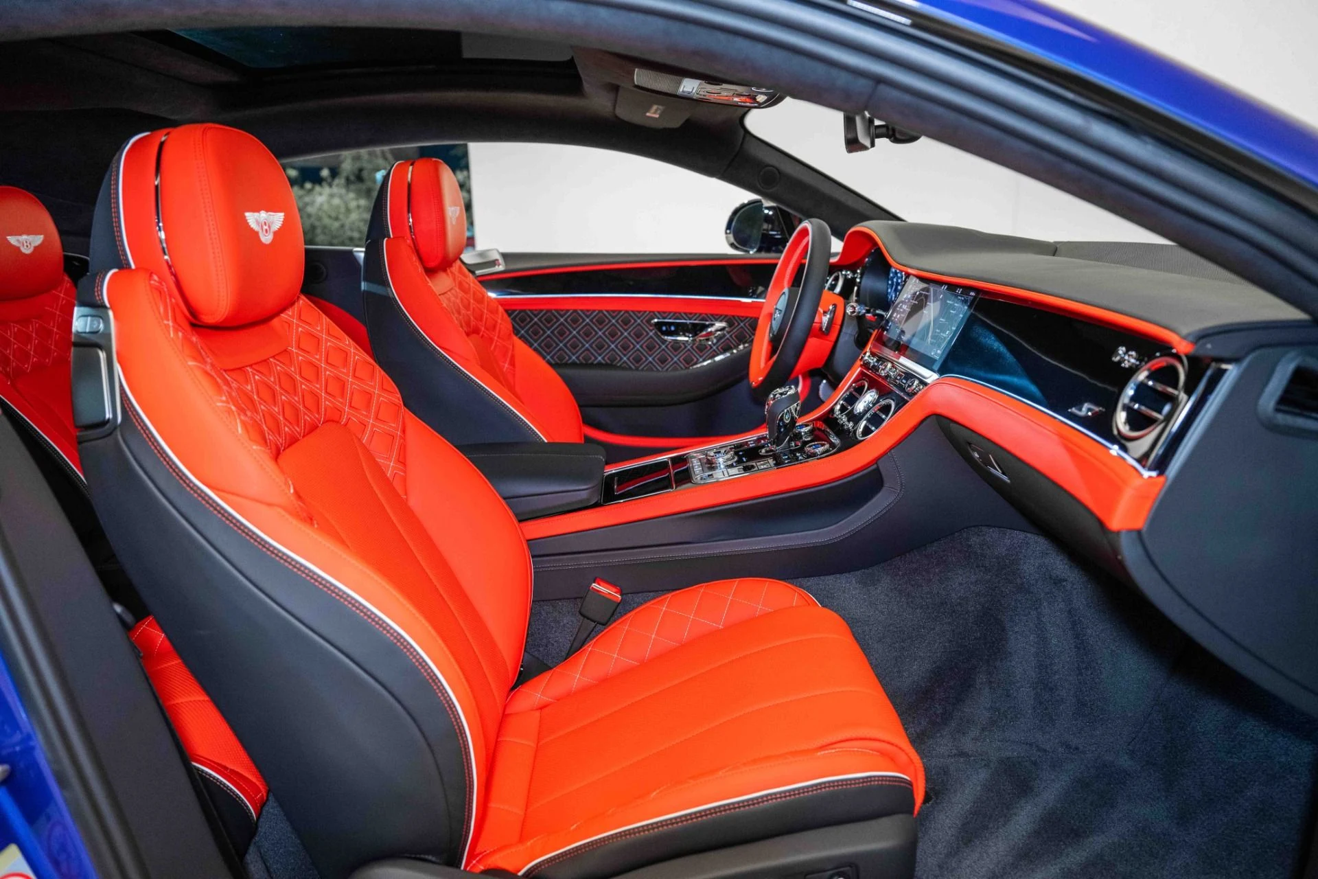 mph001_1580763075_Used_2024_Bentley_Continental_GT_S_V8_1715113259_70fb59a598