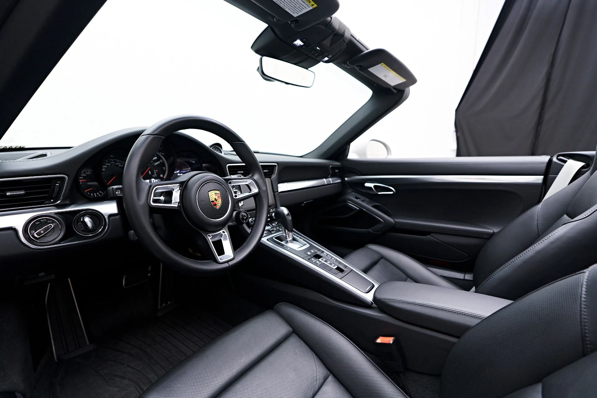 mph001_1586492737_Used_2019_Porsche_911_Turbo_1757547184_ecfe8007a4