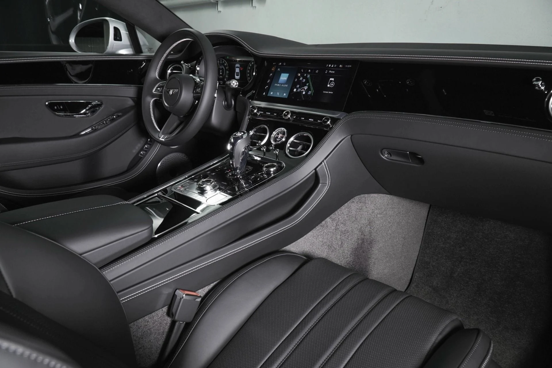 mph001_1599598424_New_2026_Bentley_Continental_GT_1782322580_ff409acc76