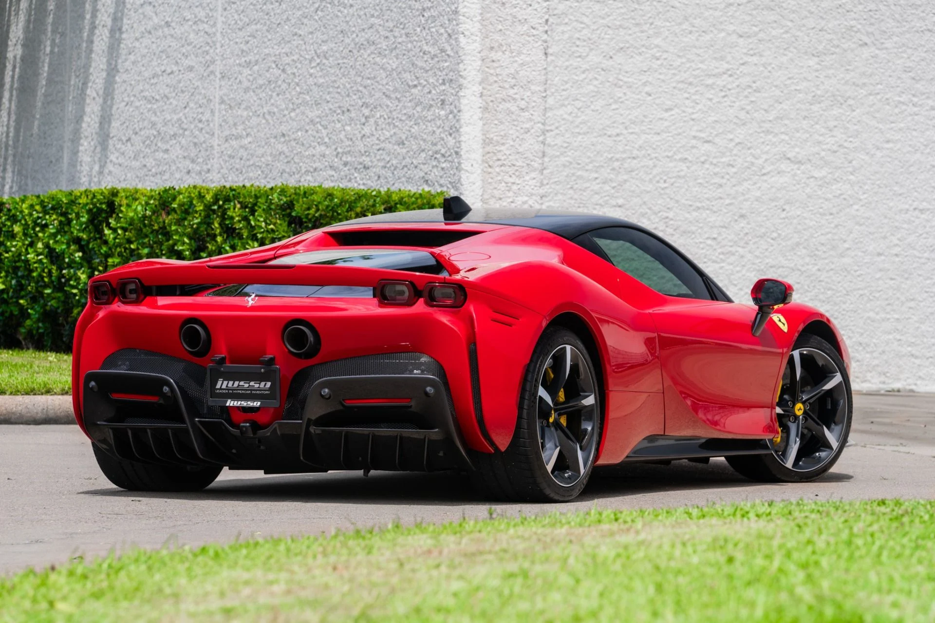 mph001_1603389400_Used_2023_Ferrari_SF_90_Stradale_1753986434_75df2884a0