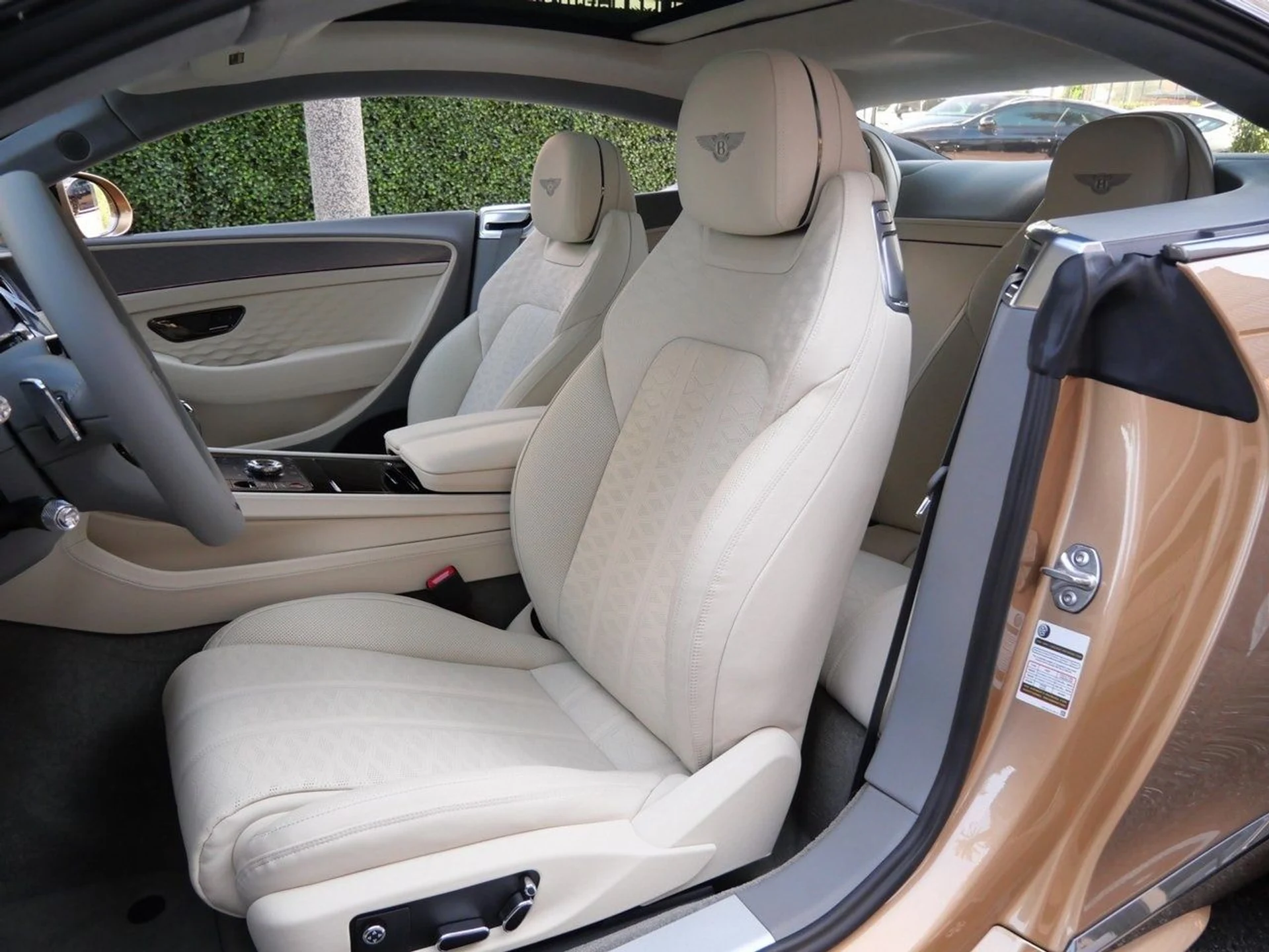 mph001_1610608293_fab08bbcd963b13945919b9f24ba0a43x_a9b5a42ef8