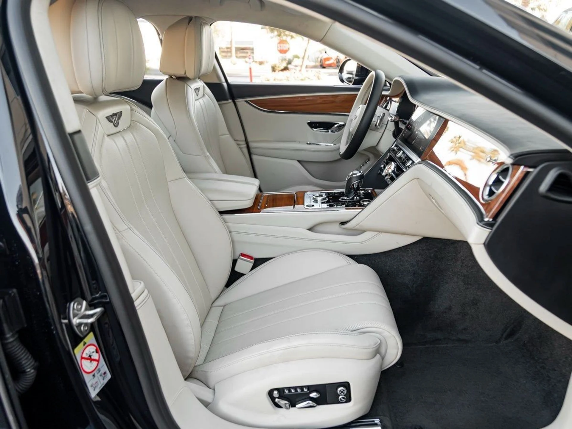 mph001_161695975_2_122416952e