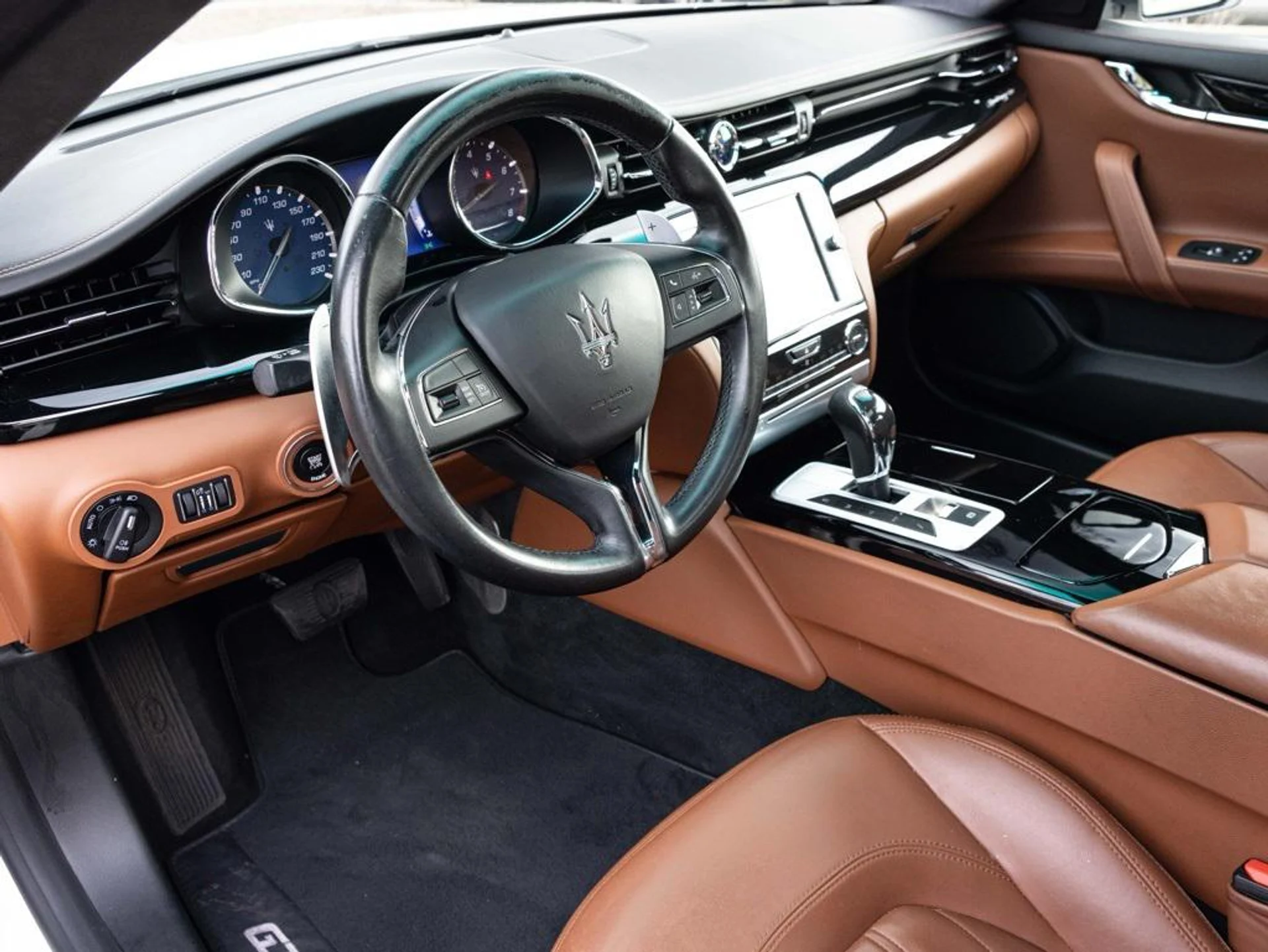 mph001_1621779338_471871649_690f6374b64509d80d324651_1a5c7cd0db