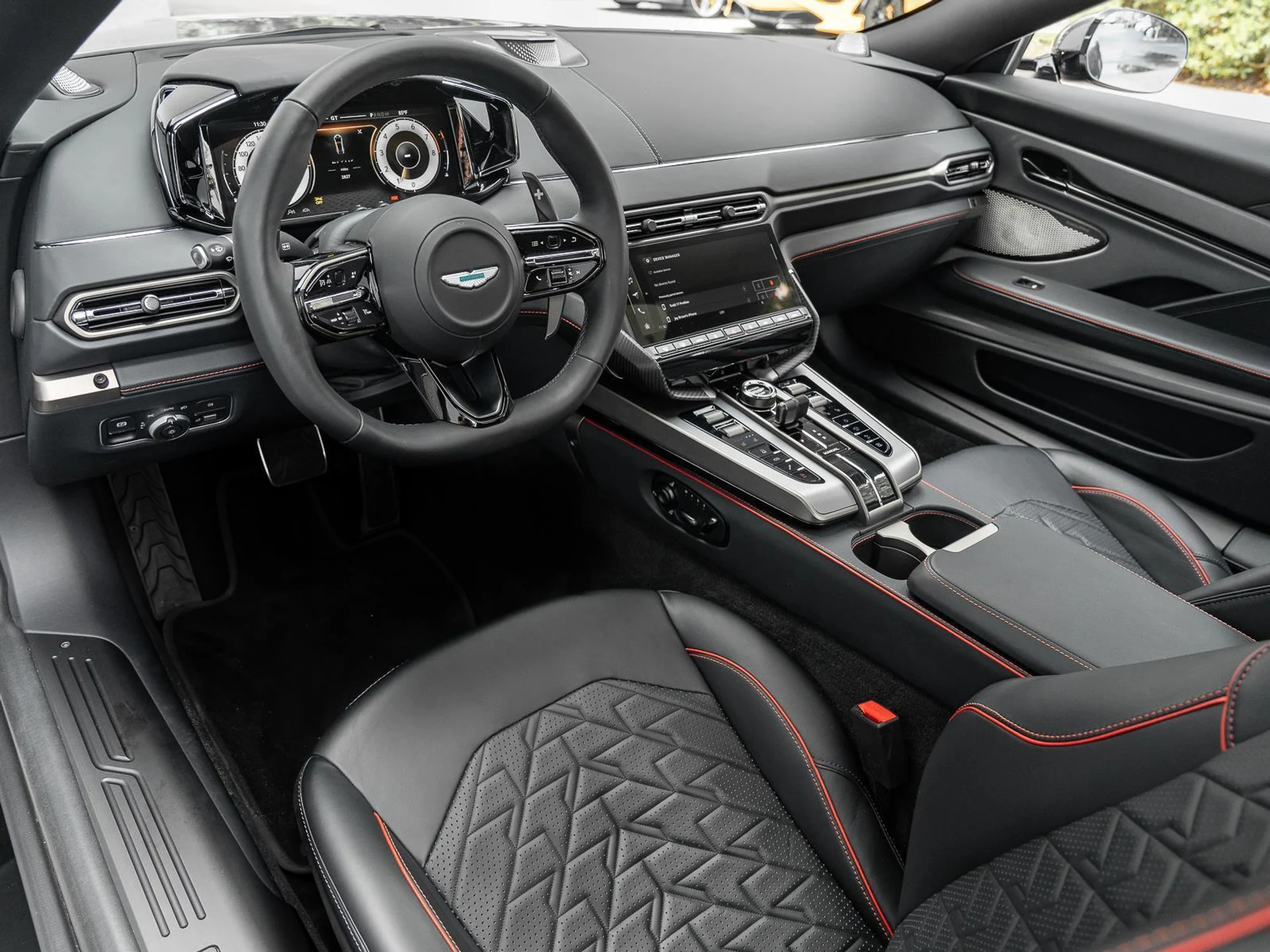 mph001_1624788738_Used_2025_Aston_Martin_Vanquish_Coupe_1780612104_daf1e6d5c4