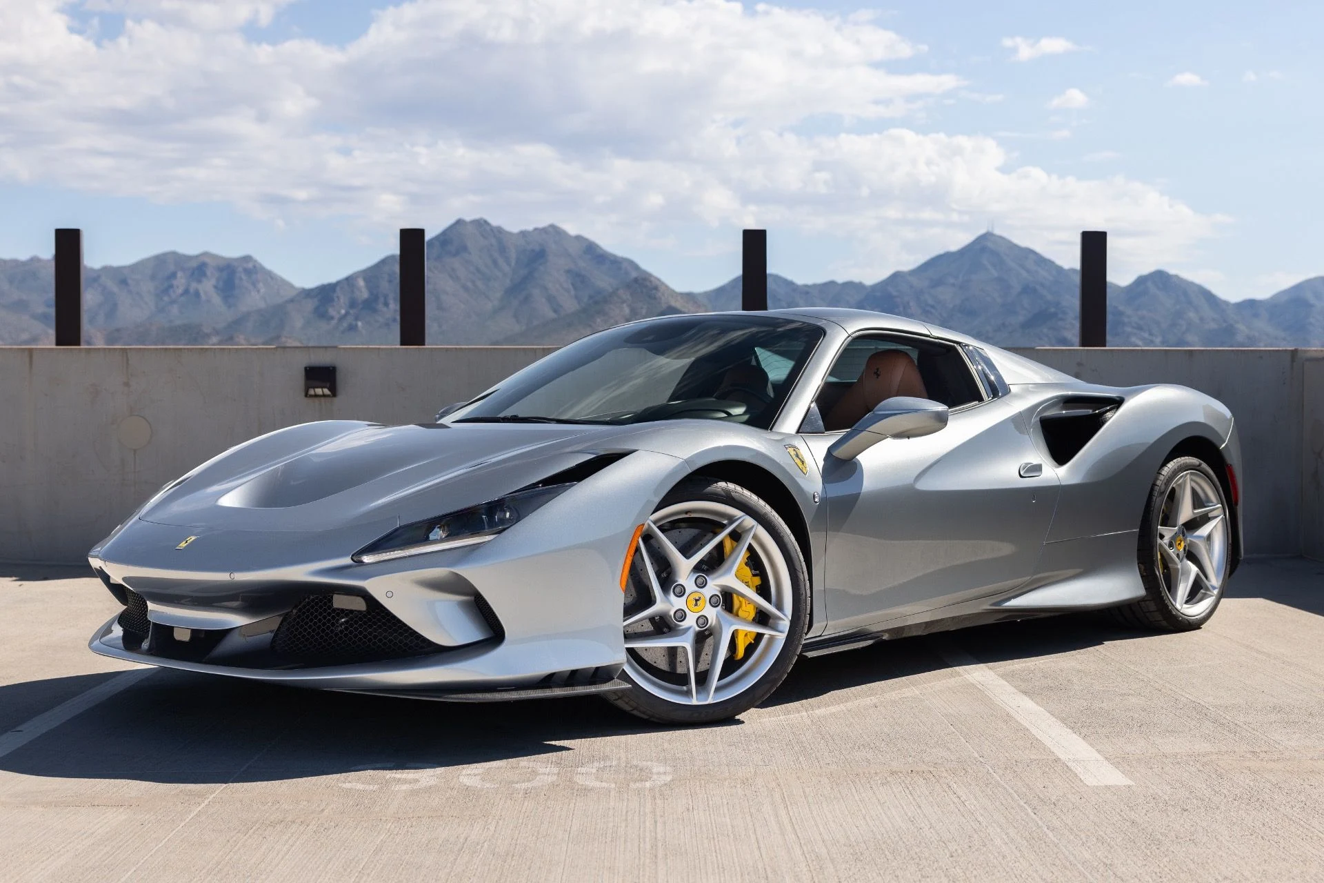 mph001_1625658254_Used_2021_Ferrari_F8_Spider_1791592255_034ea93629
