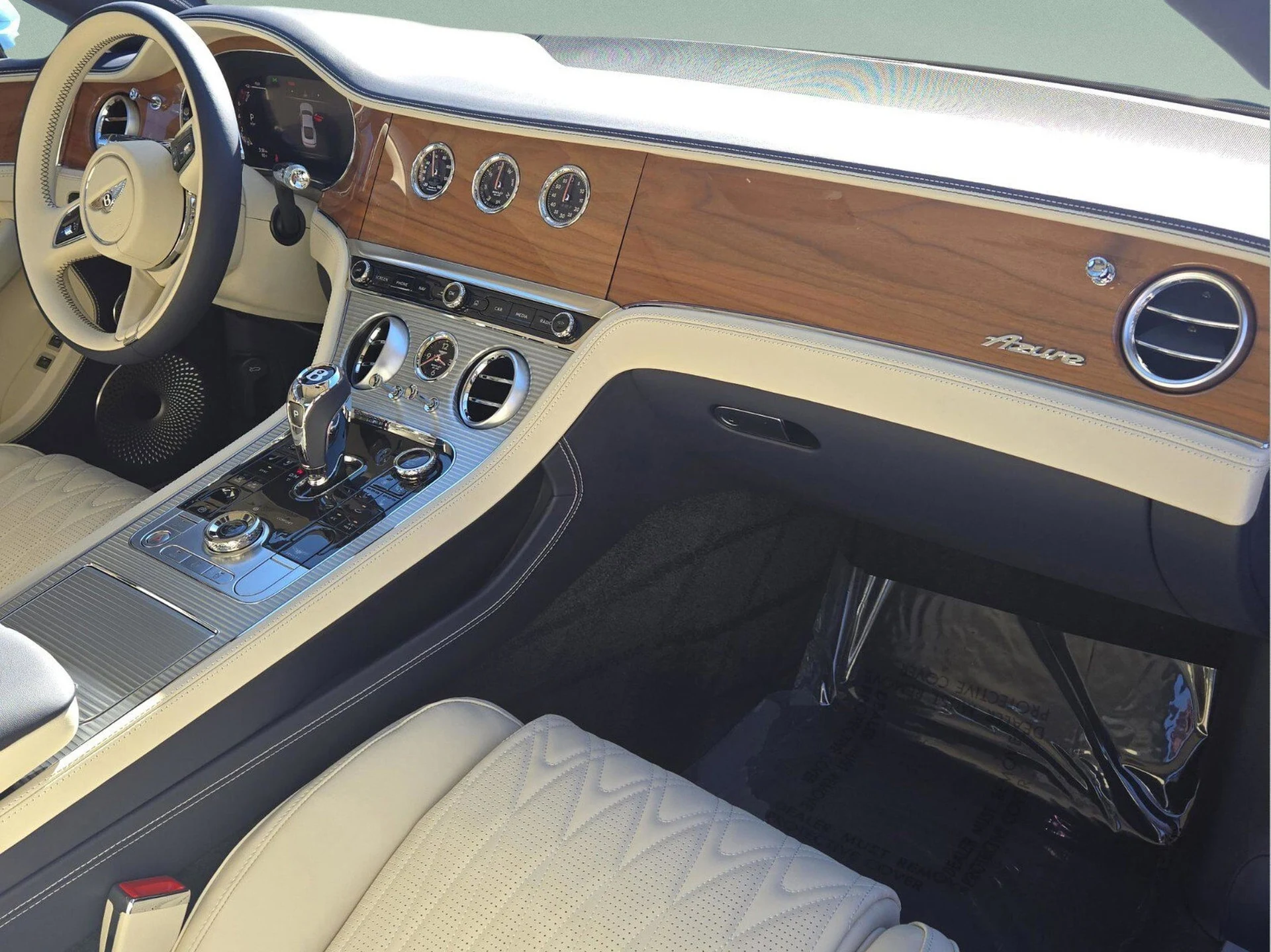 mph001_1626915268_c9c8783261e30b30a5821a8ce9cdf817x_d1c7271676