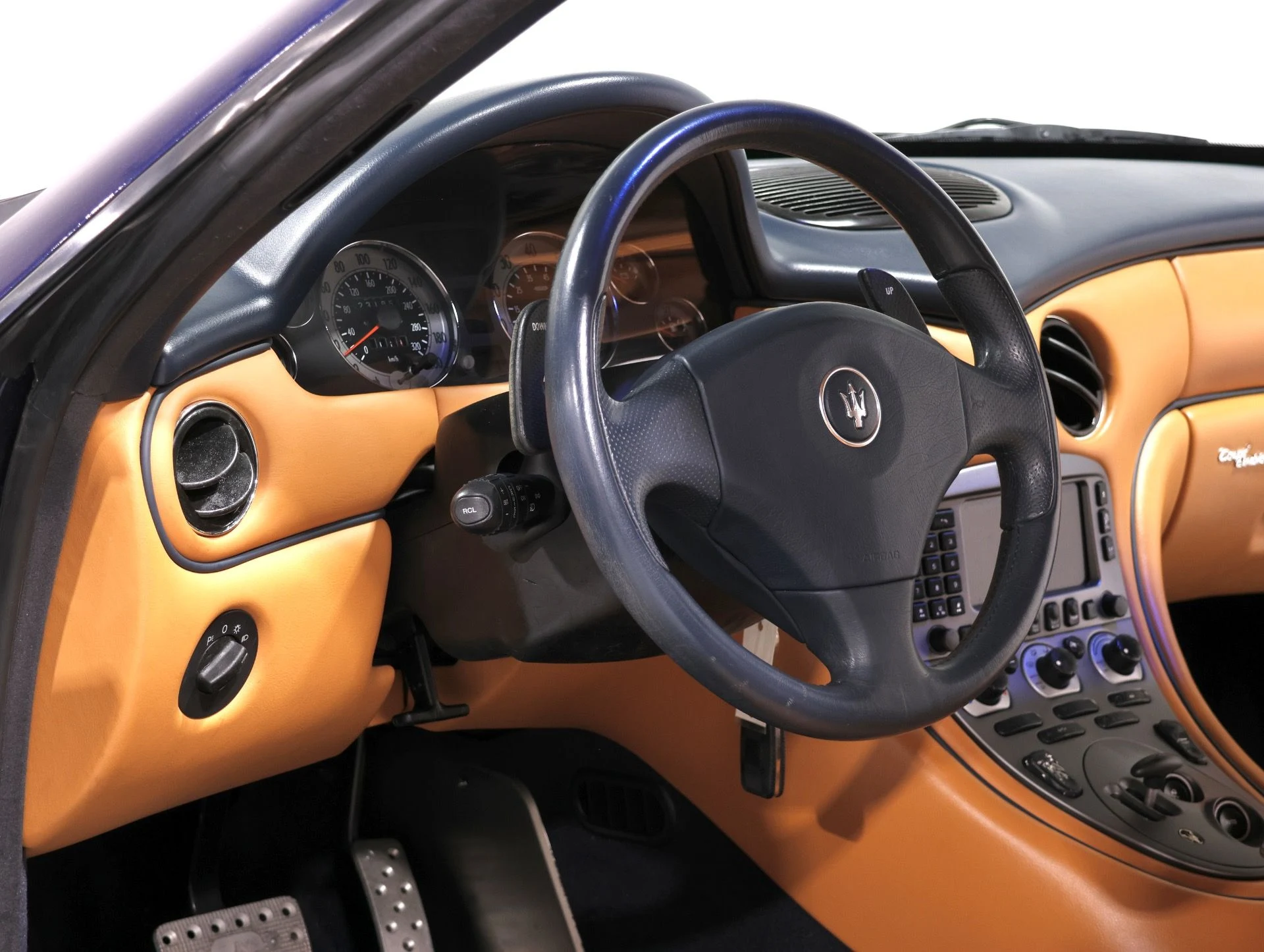 mph001_1639925133_Used_2004_Maserati_Coupe_Cambiocorsa_One_Owner_Only_23_K_Miles_Just_Serviced_Gorgeous_Spec_1765295685_16ca4a3584