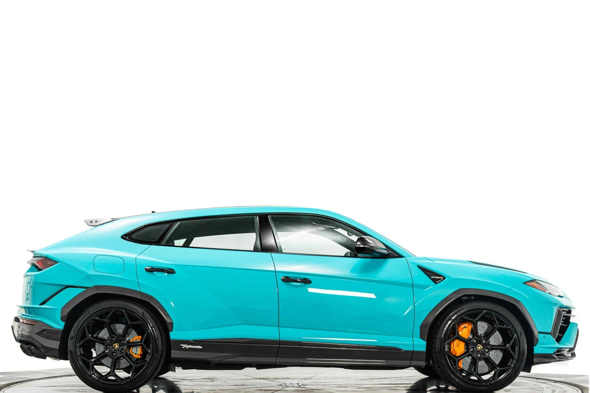 mph001_1640004196_Used_2024_Lamborghini_Urus_Performante_Ad_Pesonam_Color_Very_Low_Miles_1780696041_2ed72b5c8e