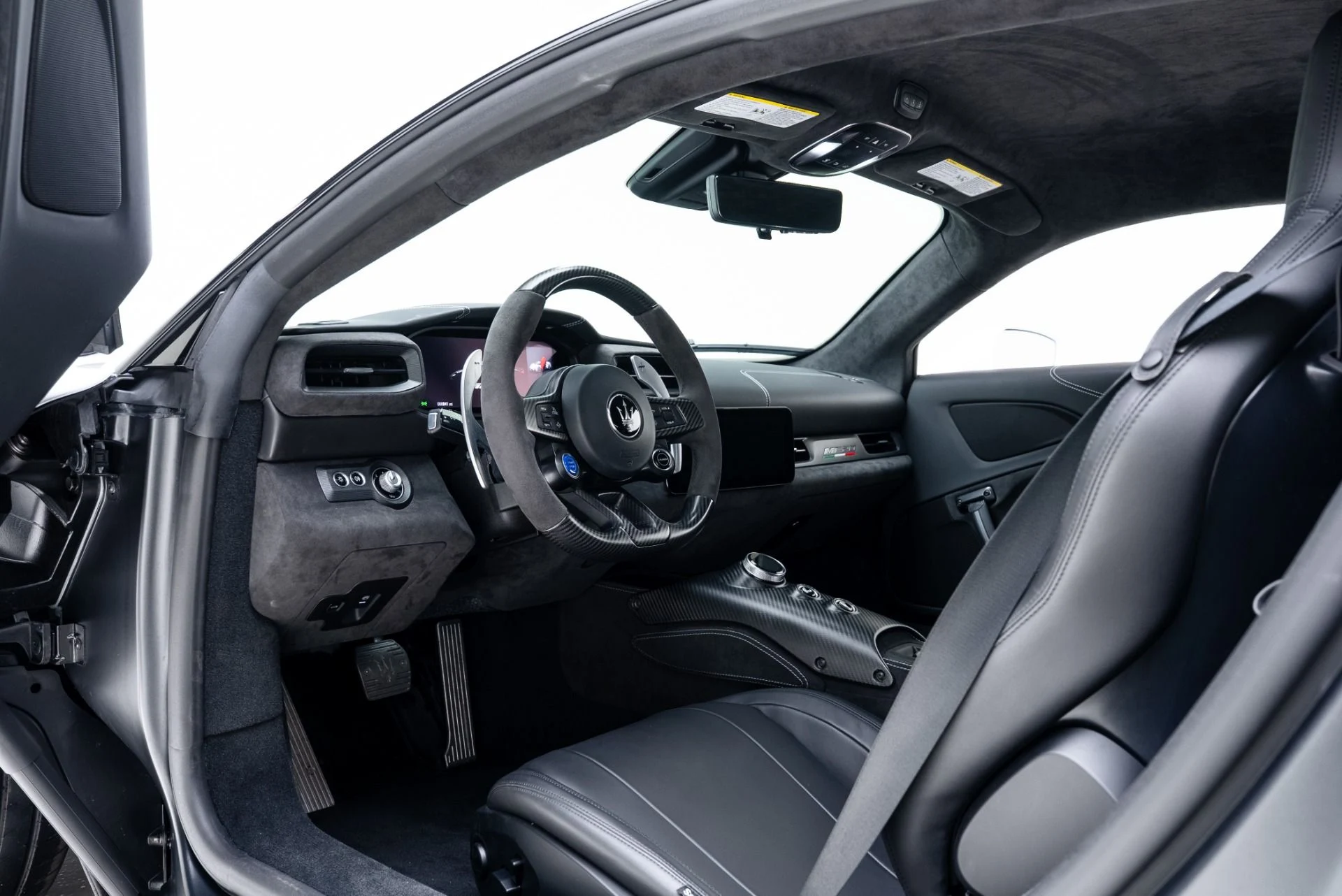 mph001_1640953287_Used_2023_Maserati_MC_20_1771372792_873a609894