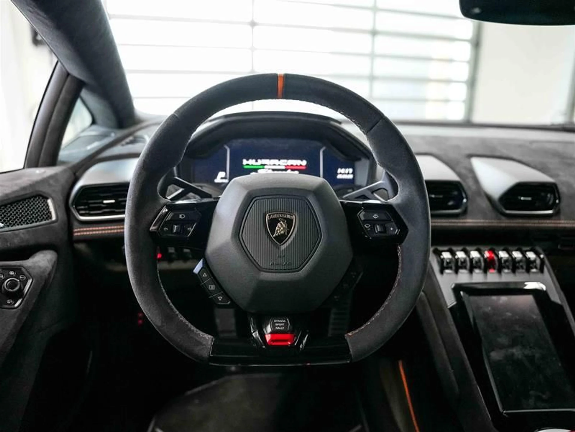 mph001_1645014393_lixqmset_1ca49f3ca7