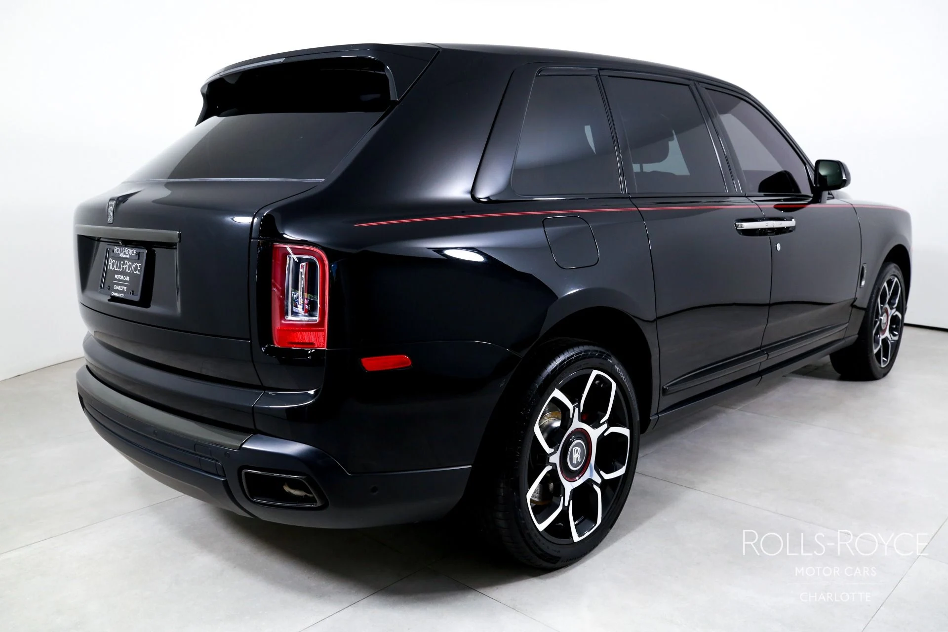 mph001_1646589385_Used_2020_Rolls_Royce_Cullinan_Black_Badge_1760478762_dde34ef6f1