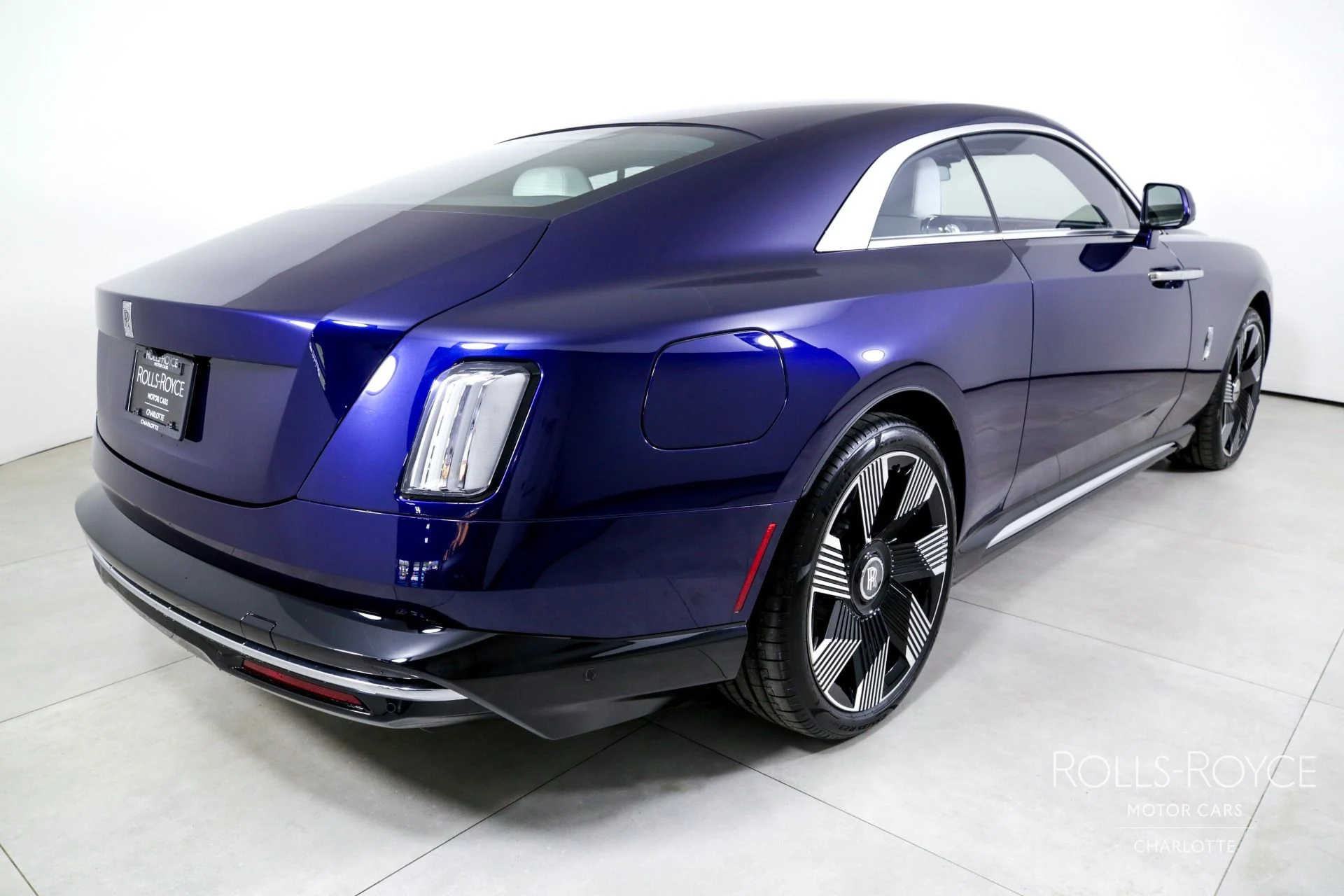 mph001_1659699481_Used_2024_Rolls_Royce_Spectre_1738087182_b1a6cd5e5e