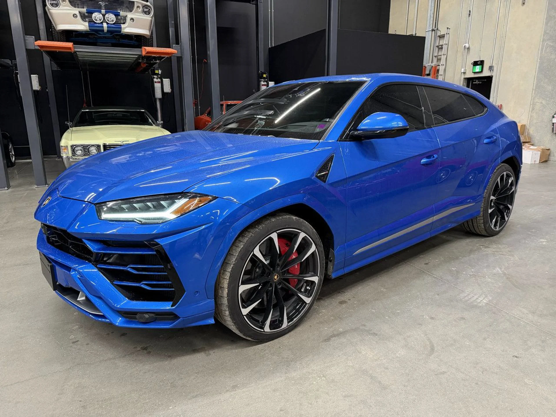 mph001_1671364817_lamborghini_urus_2020_d83ce121bd