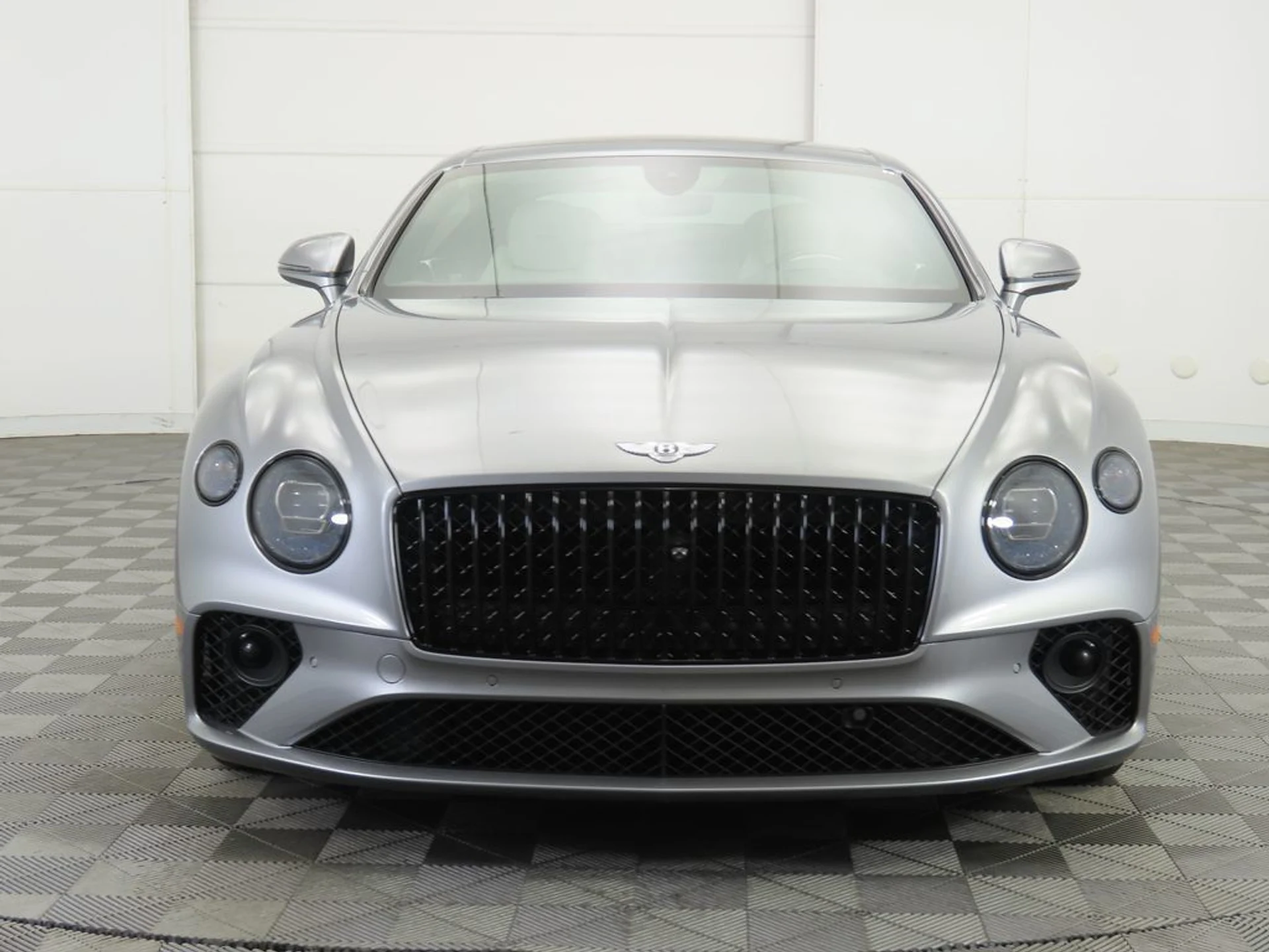 mph001_168775362_used_2024_bentley_continental_gtacoupe_8119_22954999_2_1024_7f6b7b9a8a