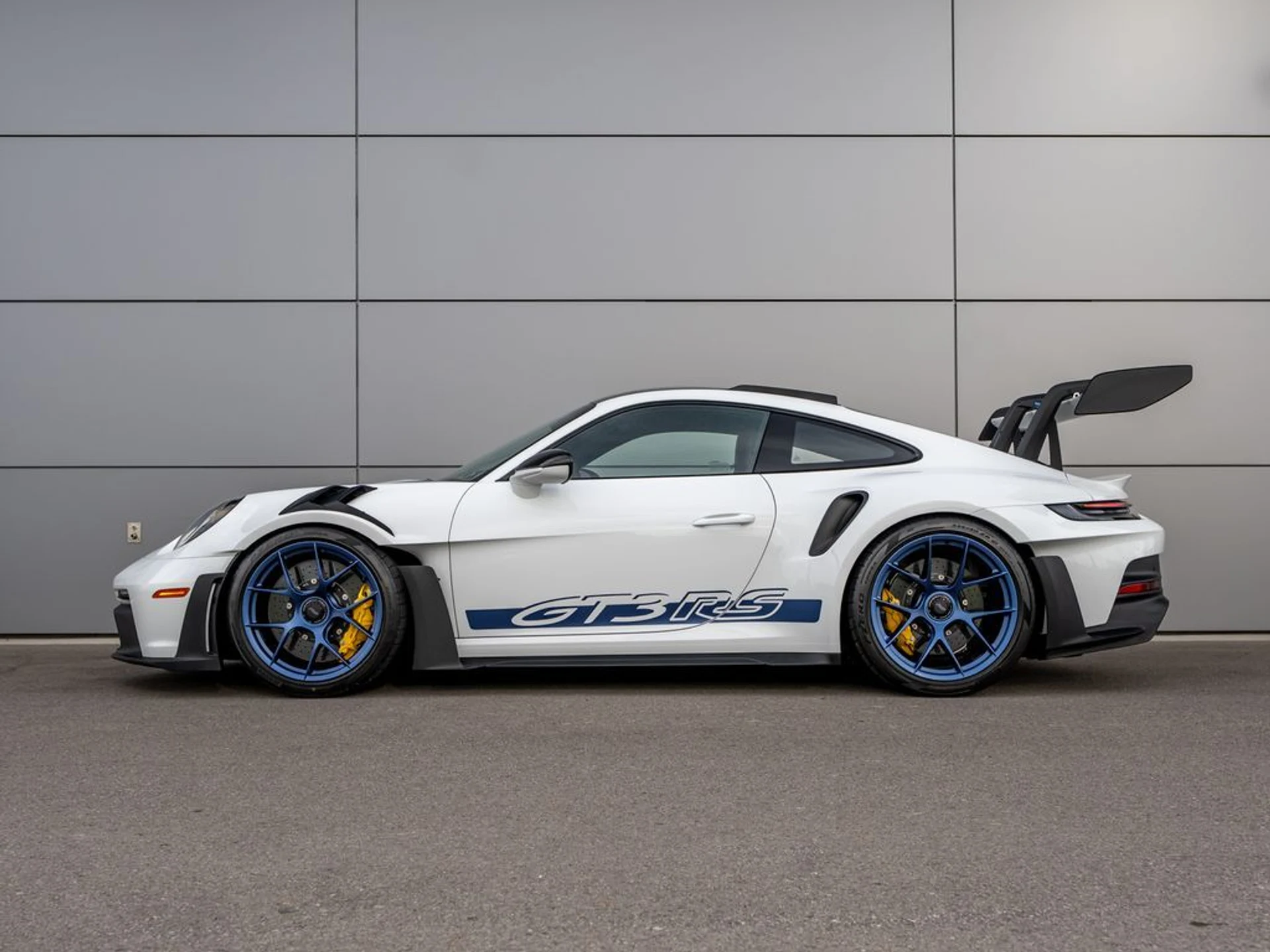 mph001_1702693999_66bb50bb_4144_4679_a194_712715ff7bd4_9671dc2051