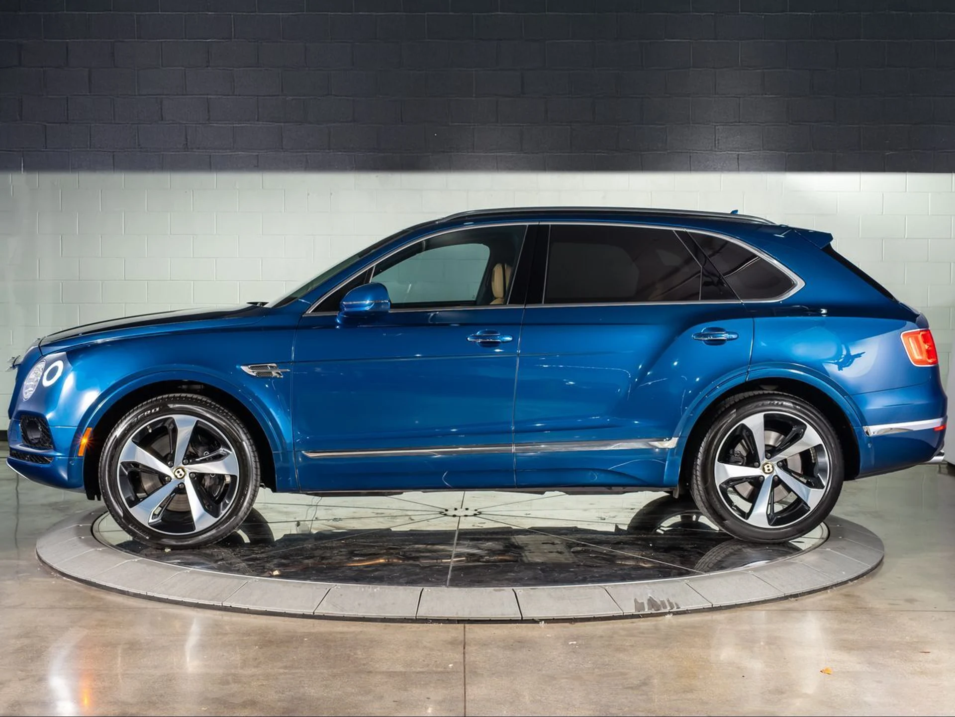 mph001_1703786884_e03d1e7e9d9448c5ae91994d426e26aa_846e475037