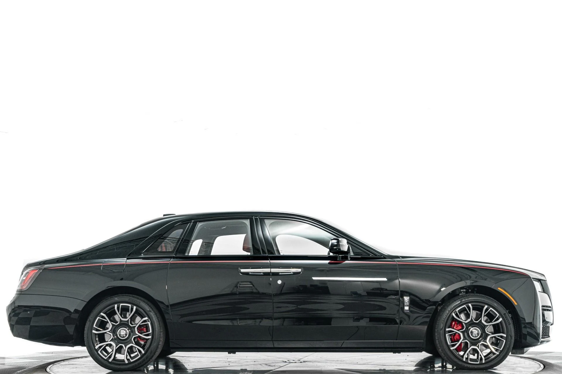 mph001_1714406360_Used_2023_Rolls_Royce_Ghost_Black_Badge_505_K_MSRP_1787167210_43e6b0f221