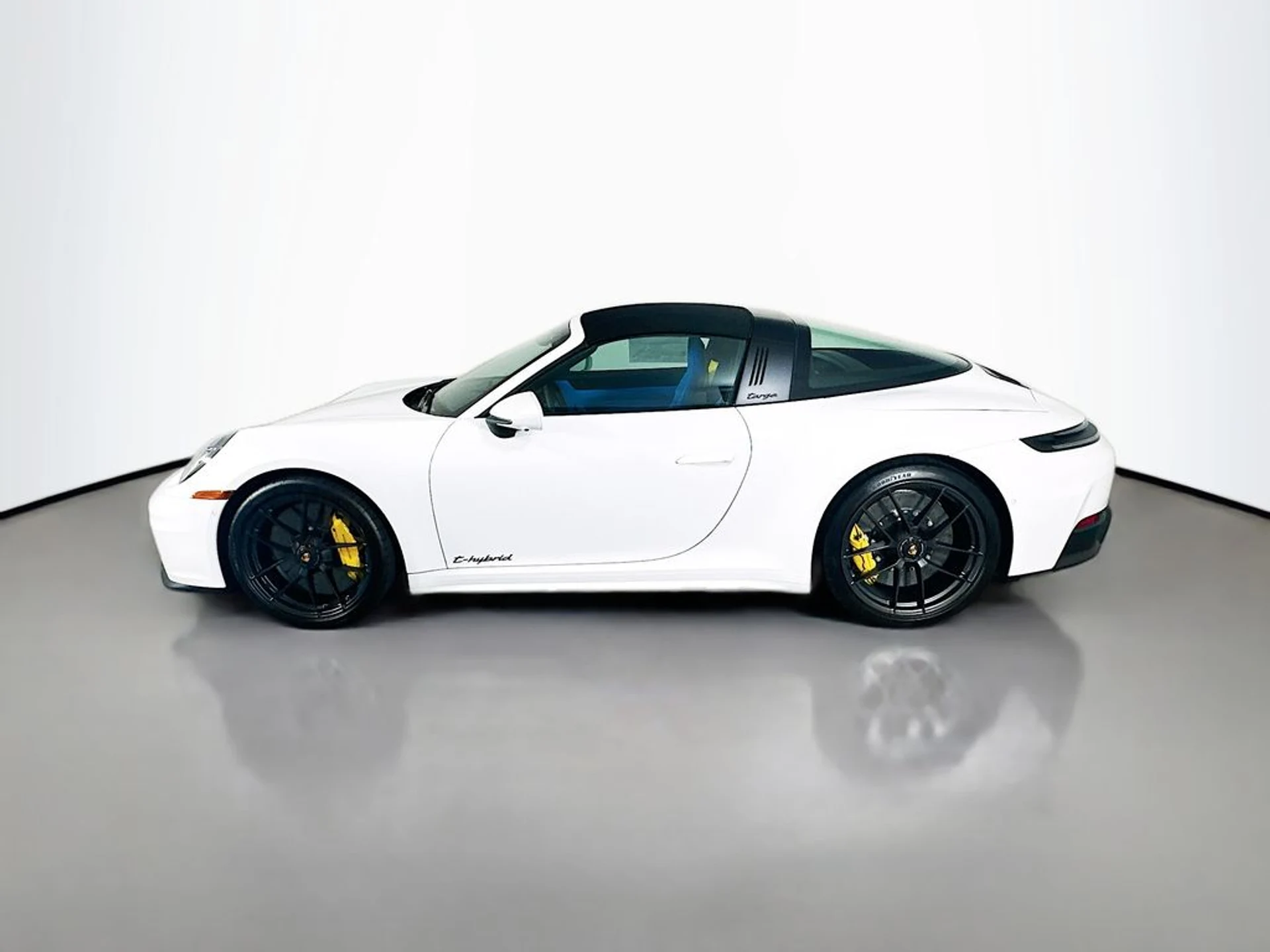 mph001_1716070302_1bc7b1e04bd4047c8602212581bfc654x_f325d257e6