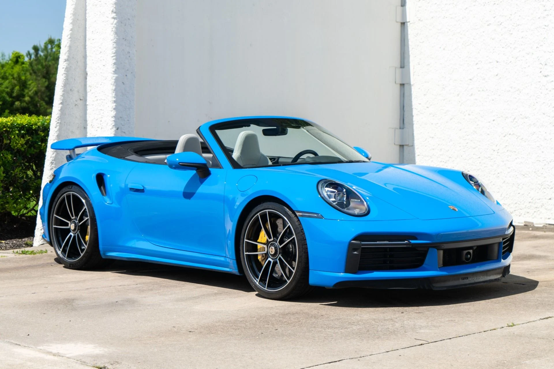 mph001_1728090775_Used_2023_Porsche_911_Turbo_S_1780079475_cd9f05a6b2