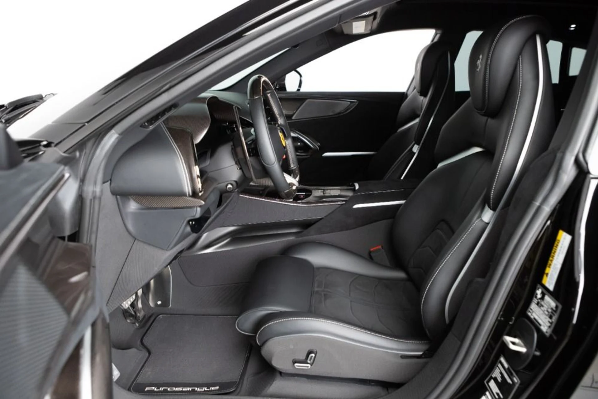 mph001_1728881084_Used_2025_Ferrari_Purosangue_4e0c96fe4b