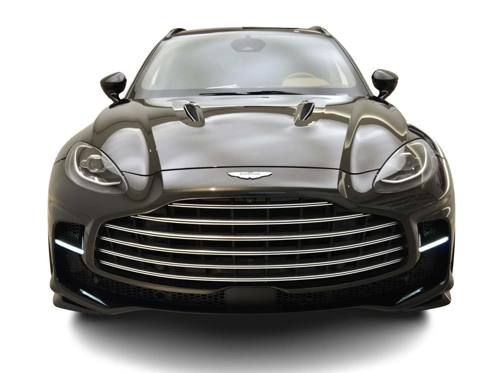 mph001_1732807853_New_2026_Aston_Martin_DBX_707_1761371573_62789e154b