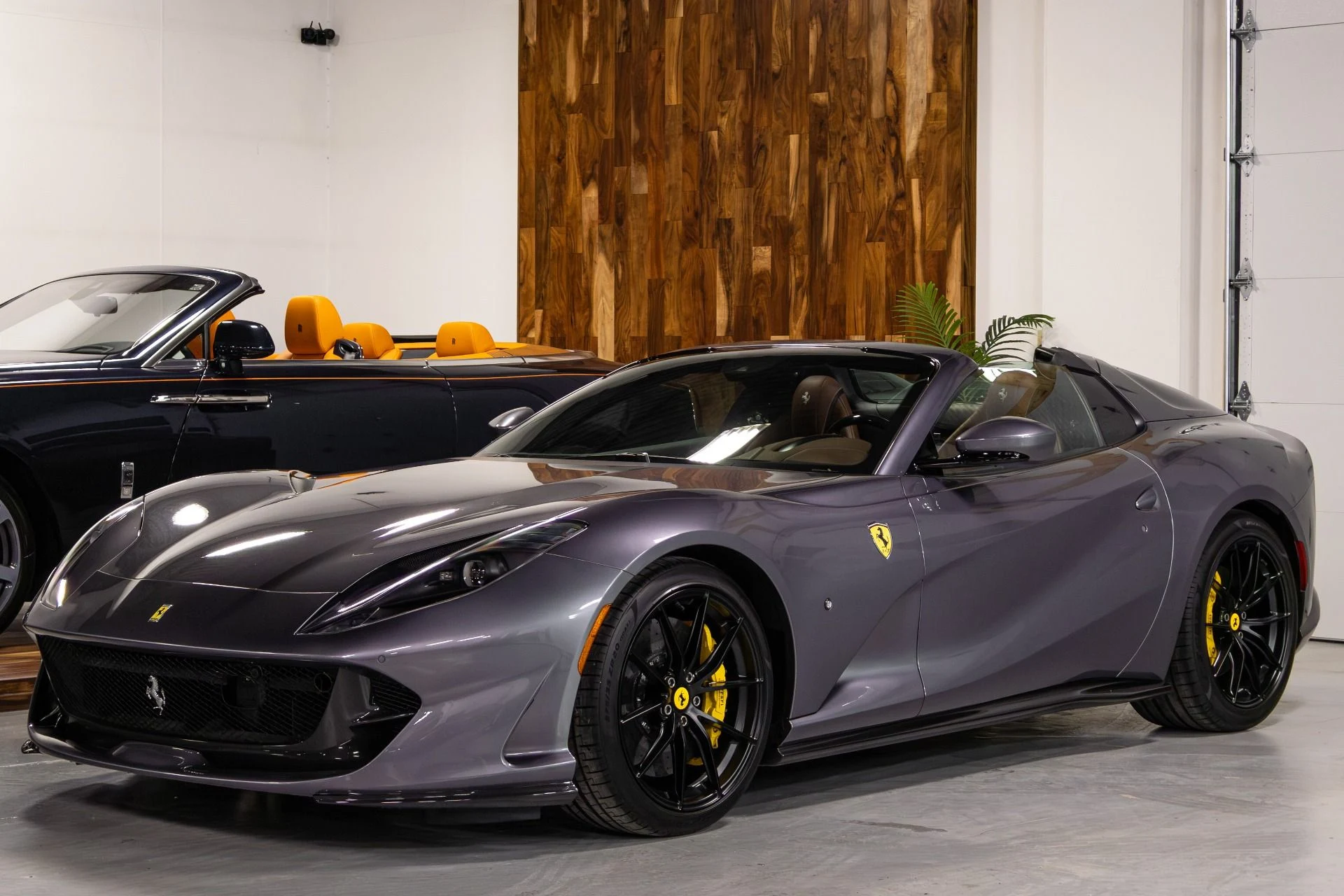 mph001_1733319204_Used_2021_Ferrari_812_GTS_Base_1766087353_21e8fae174