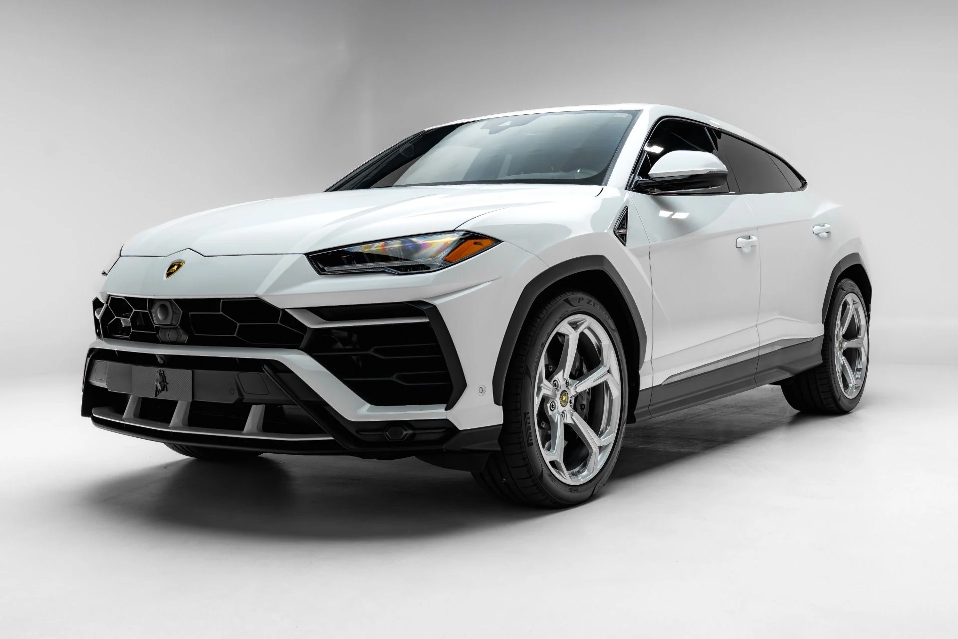 mph001_17373222_Used_2020_Lamborghini_Urus_1780965446_06d159b6ba