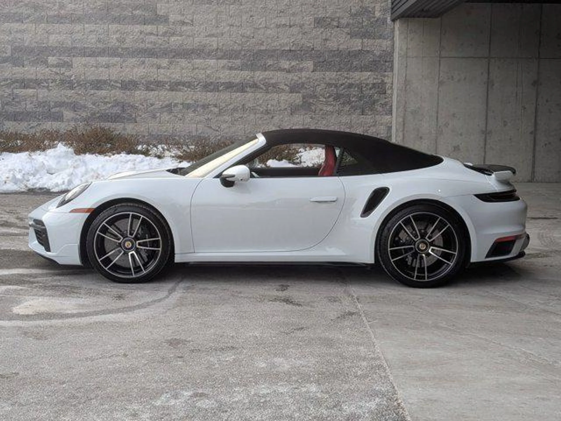 mph001_1746652235_f_T_Wyw_RB_En_Tr_M1_EZ_5_WQ_2_Eefvvs_SM_e855ab3b7a