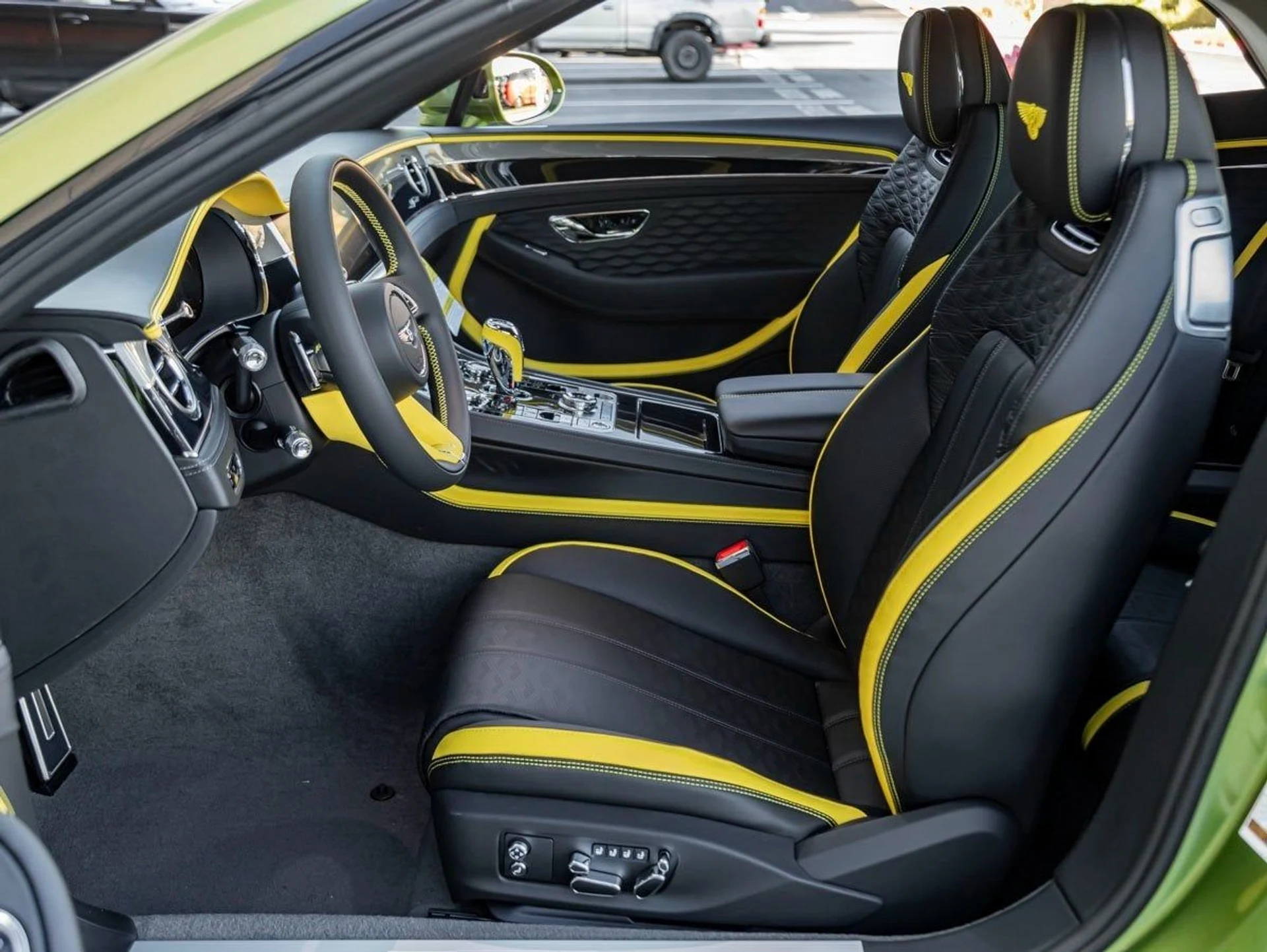 mph001_1746818448_2_ca7530d438