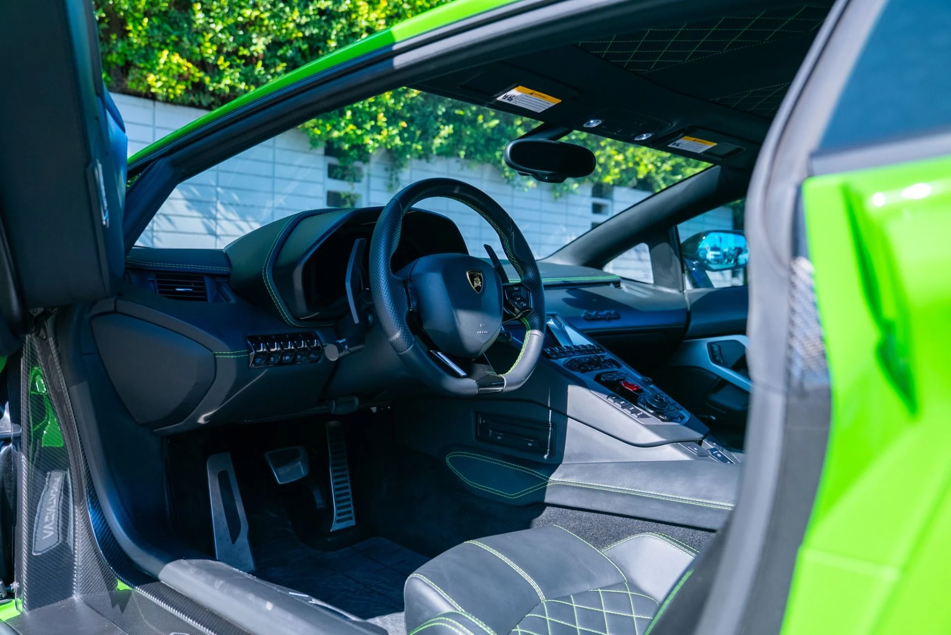 mph001_1755328054_Used_2018_Lamborghini_Aventador_LP_740_4_S_1762289338_9daea7f2a7