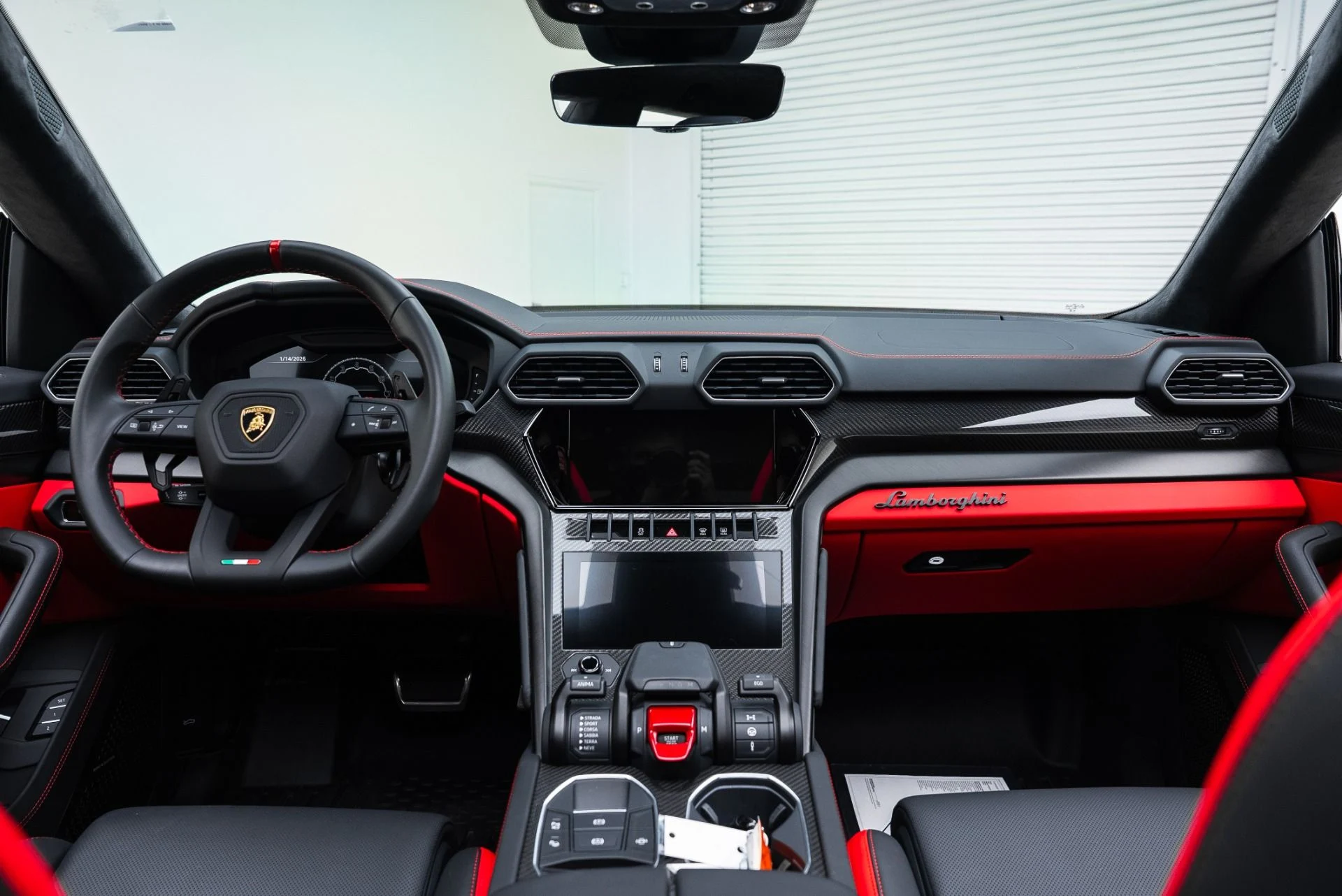 mph001_1757804490_Used_2024_Lamborghini_Urus_S_1768413804_c9ca06c90b