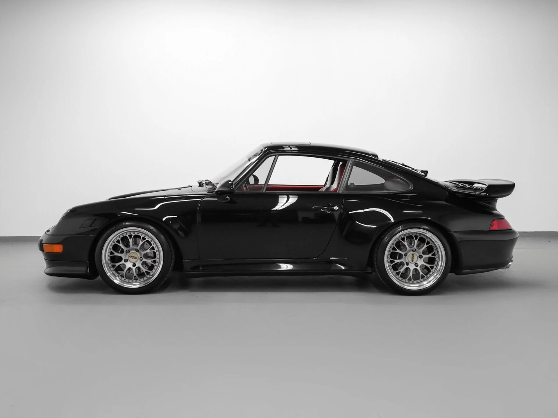 mph001_1760677651_2_c7be9114c6